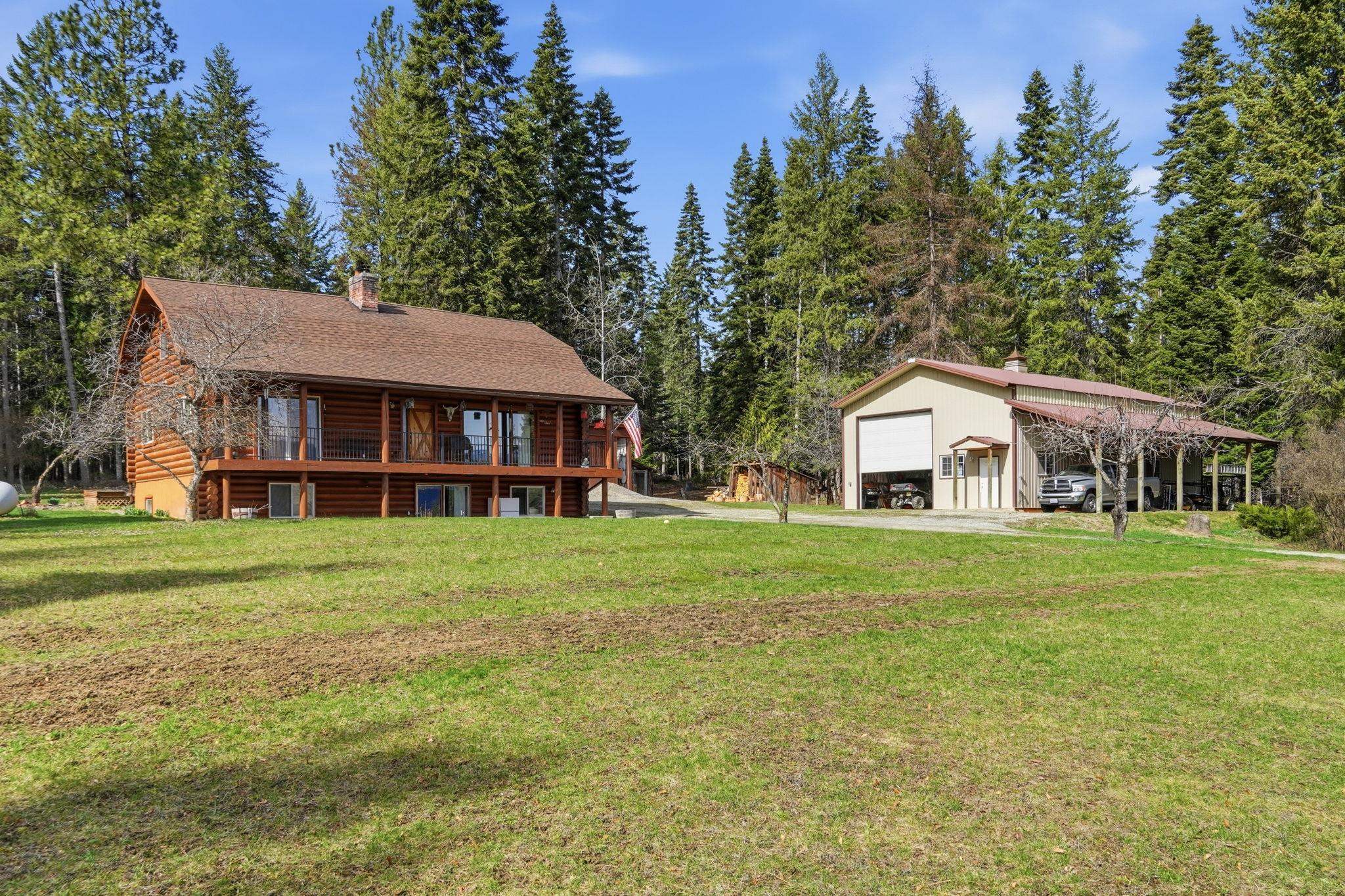 17631 Westside Calispel Rd — photo