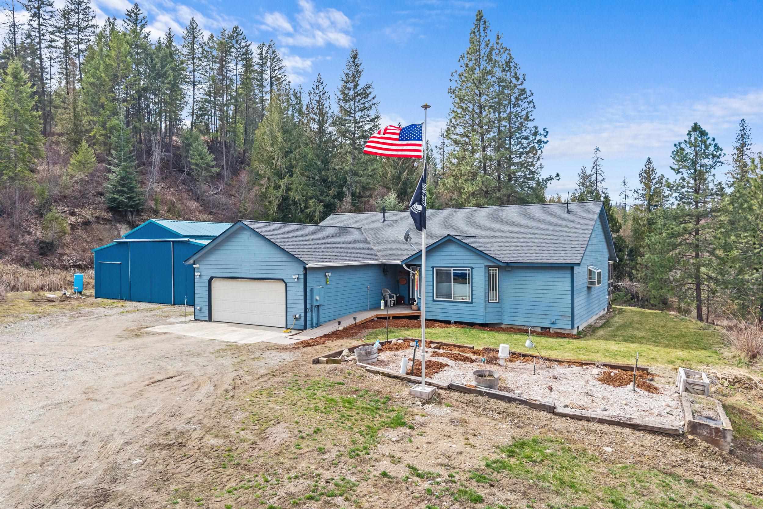 1527 Pingston Creek Rd — photo