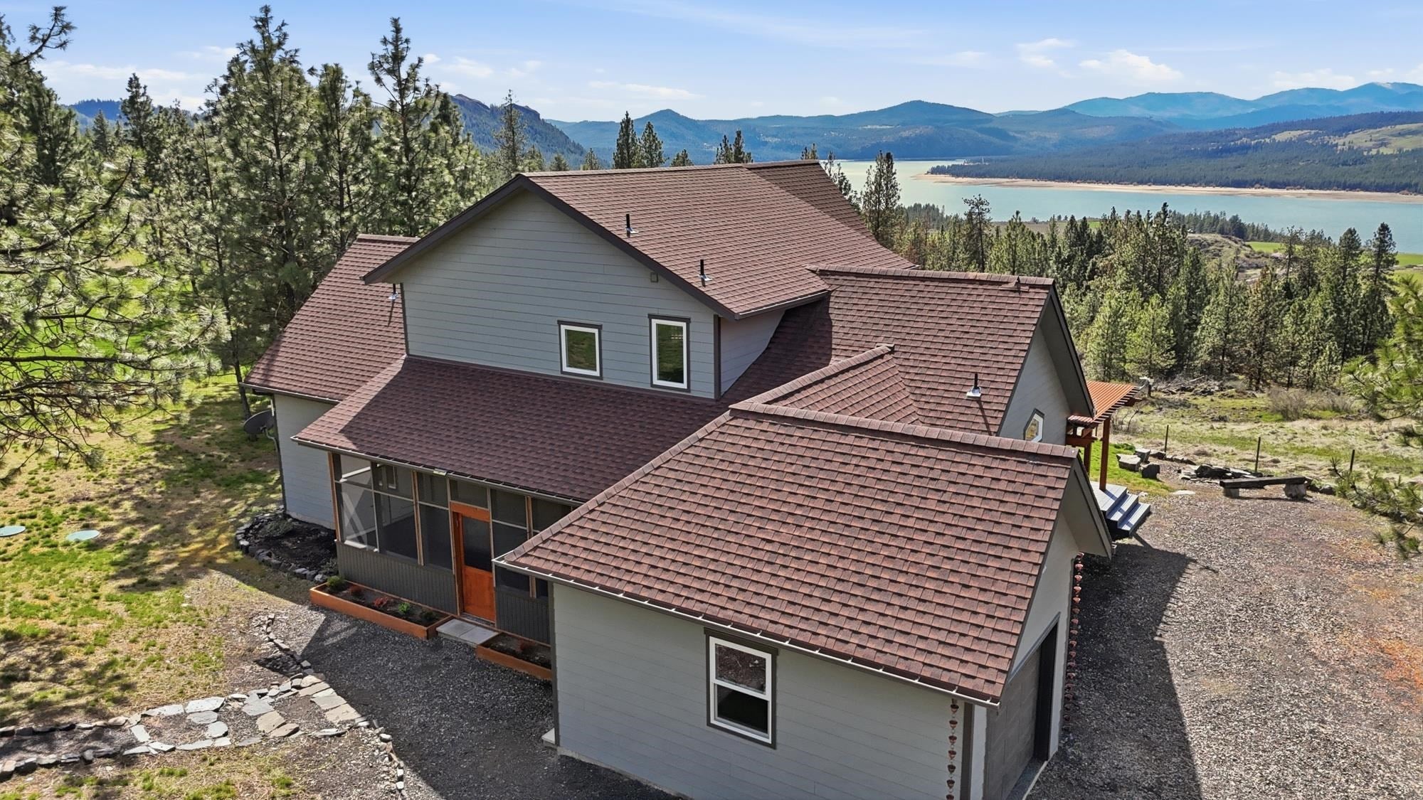 5182 Hunters Ridge Way — photo