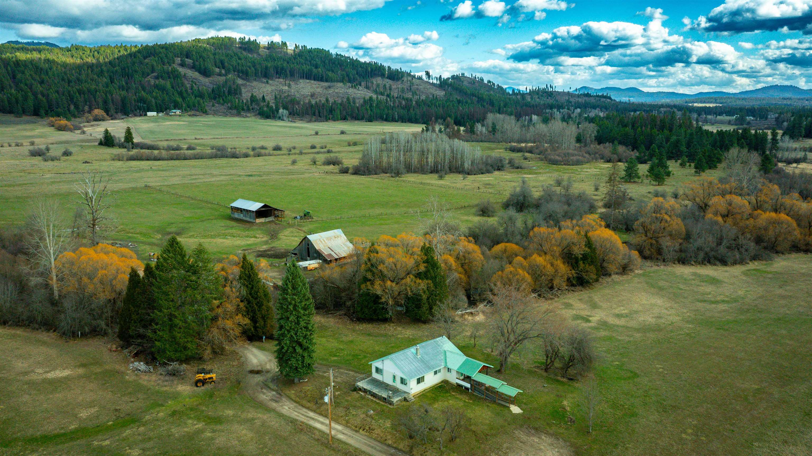 901 Skookum Creek Rd — photo