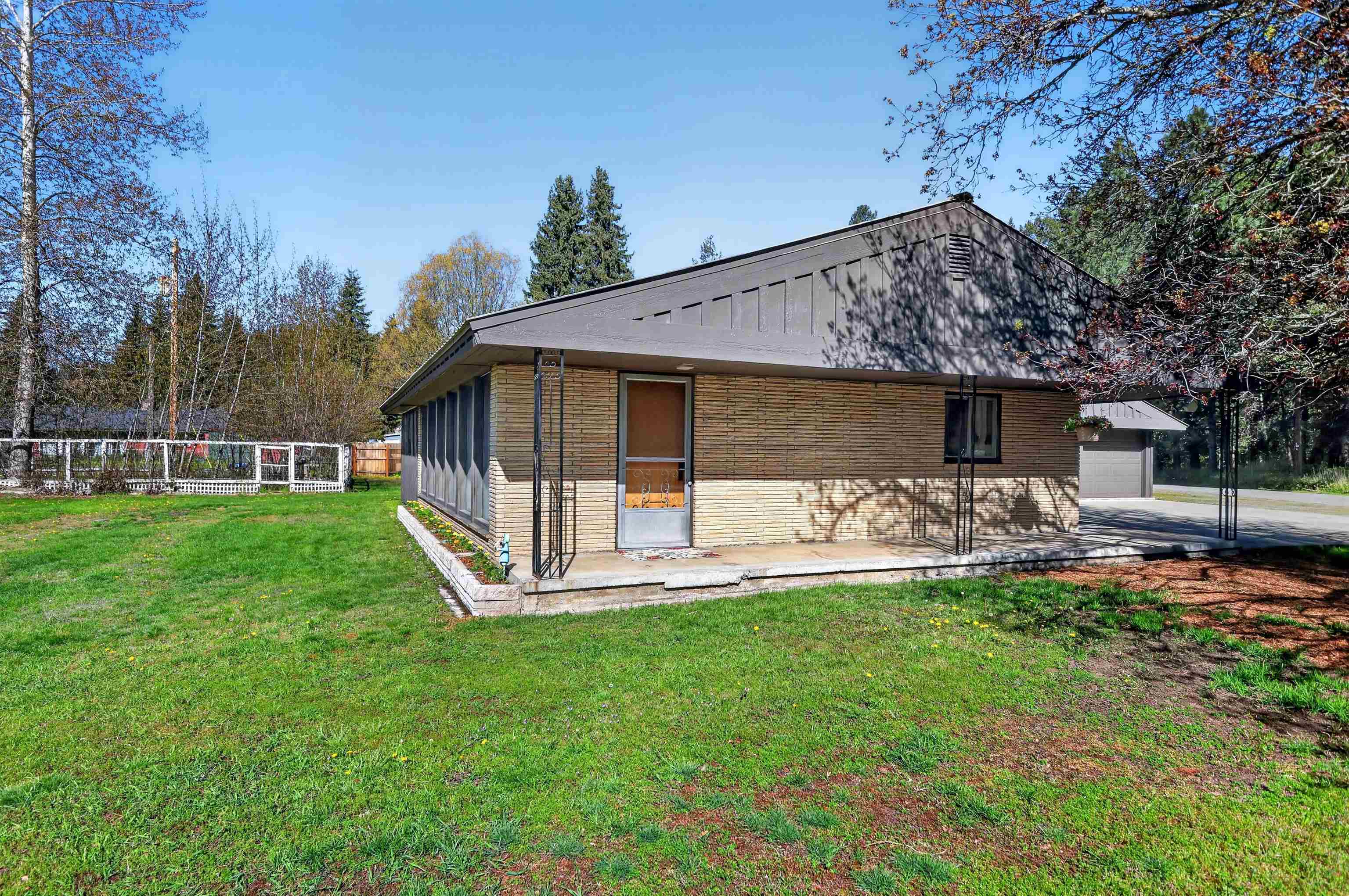 319 N Cass Ave — photo