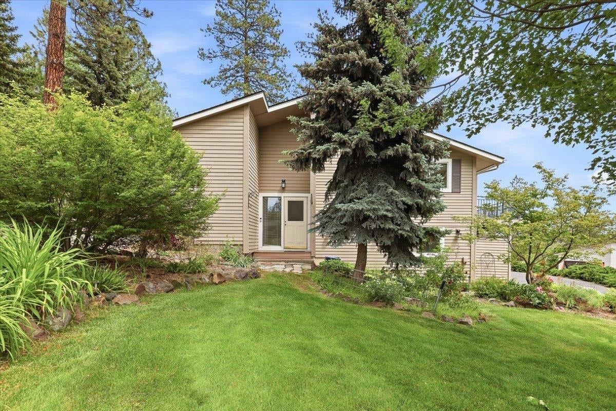 2319 E Casper Dr — photo