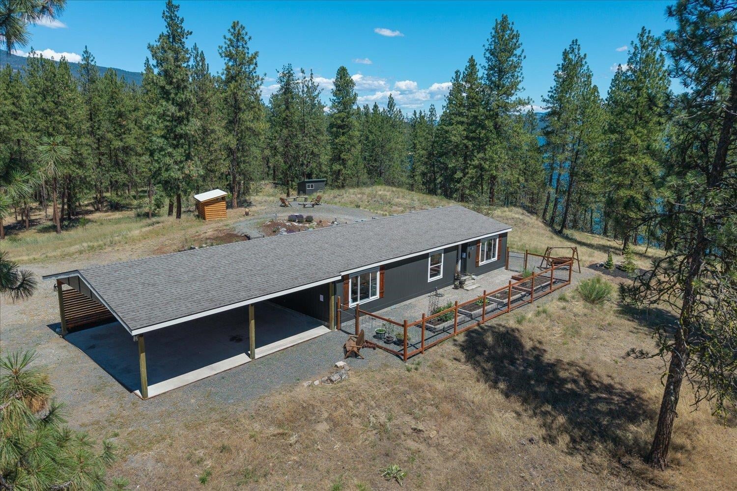 30 Sunrise Ln — photo