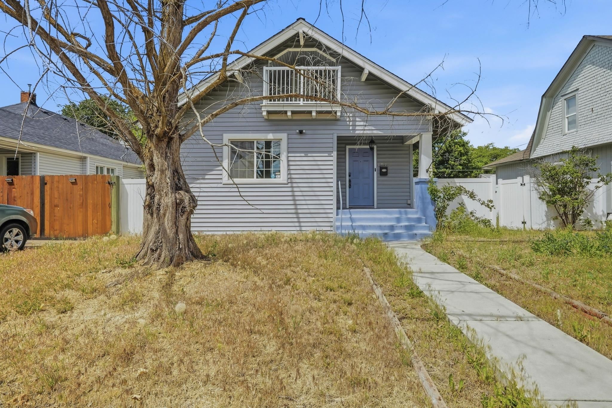1518 W Nora Ave — photo
