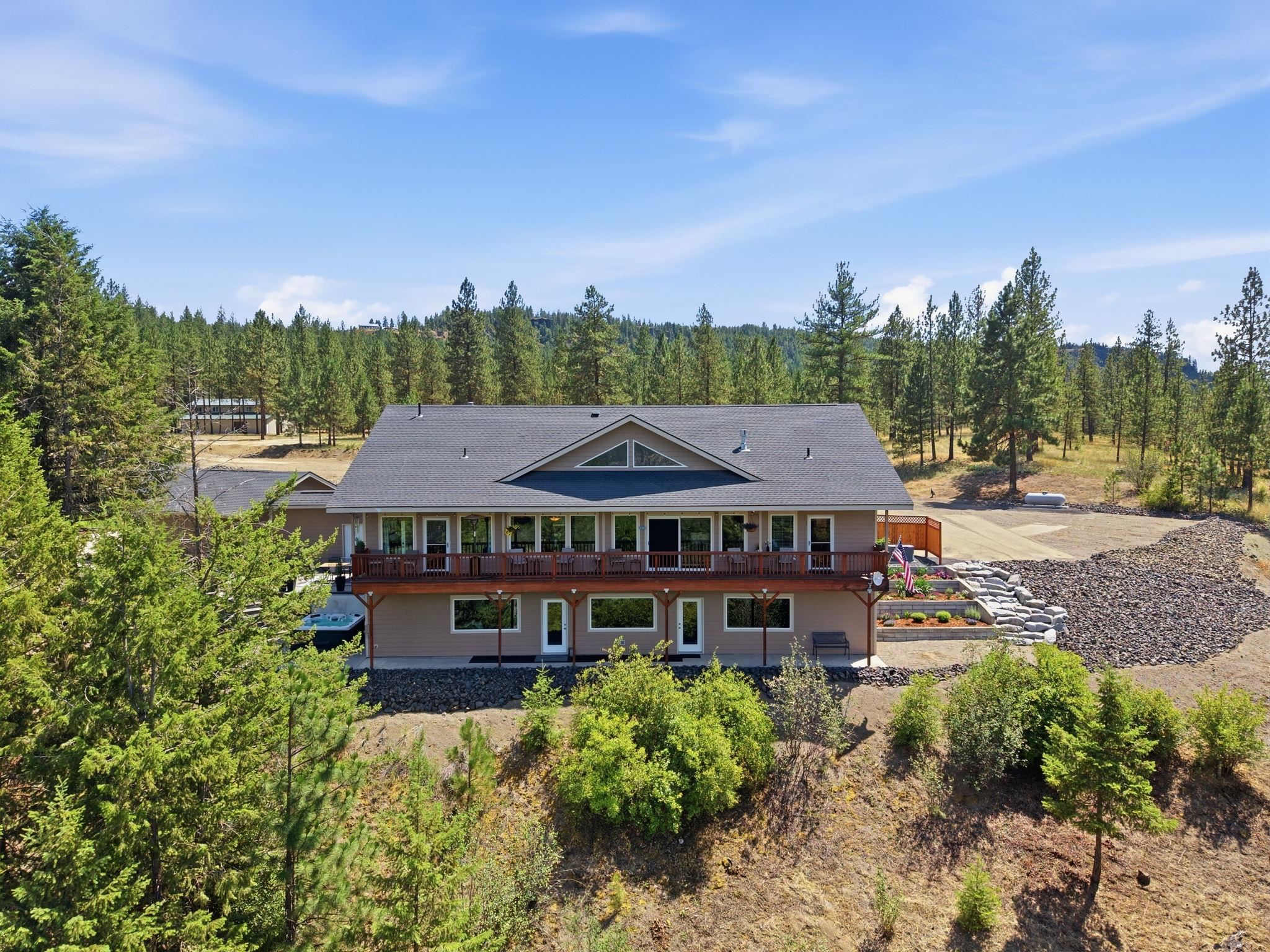 21413 W South Bank Rd — photo