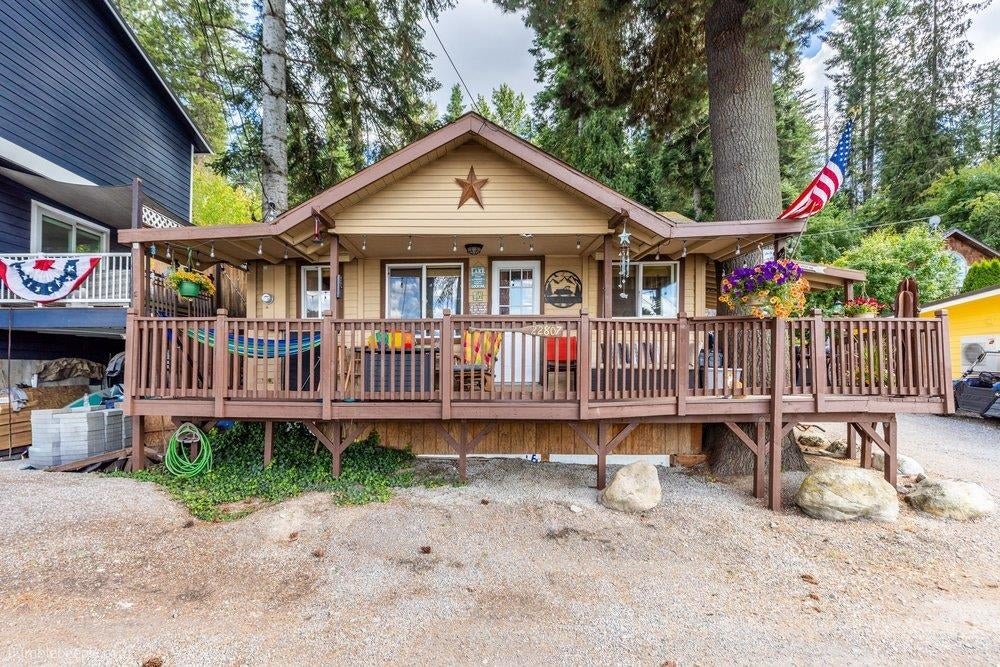 22807 E Park Beach Rd — photo