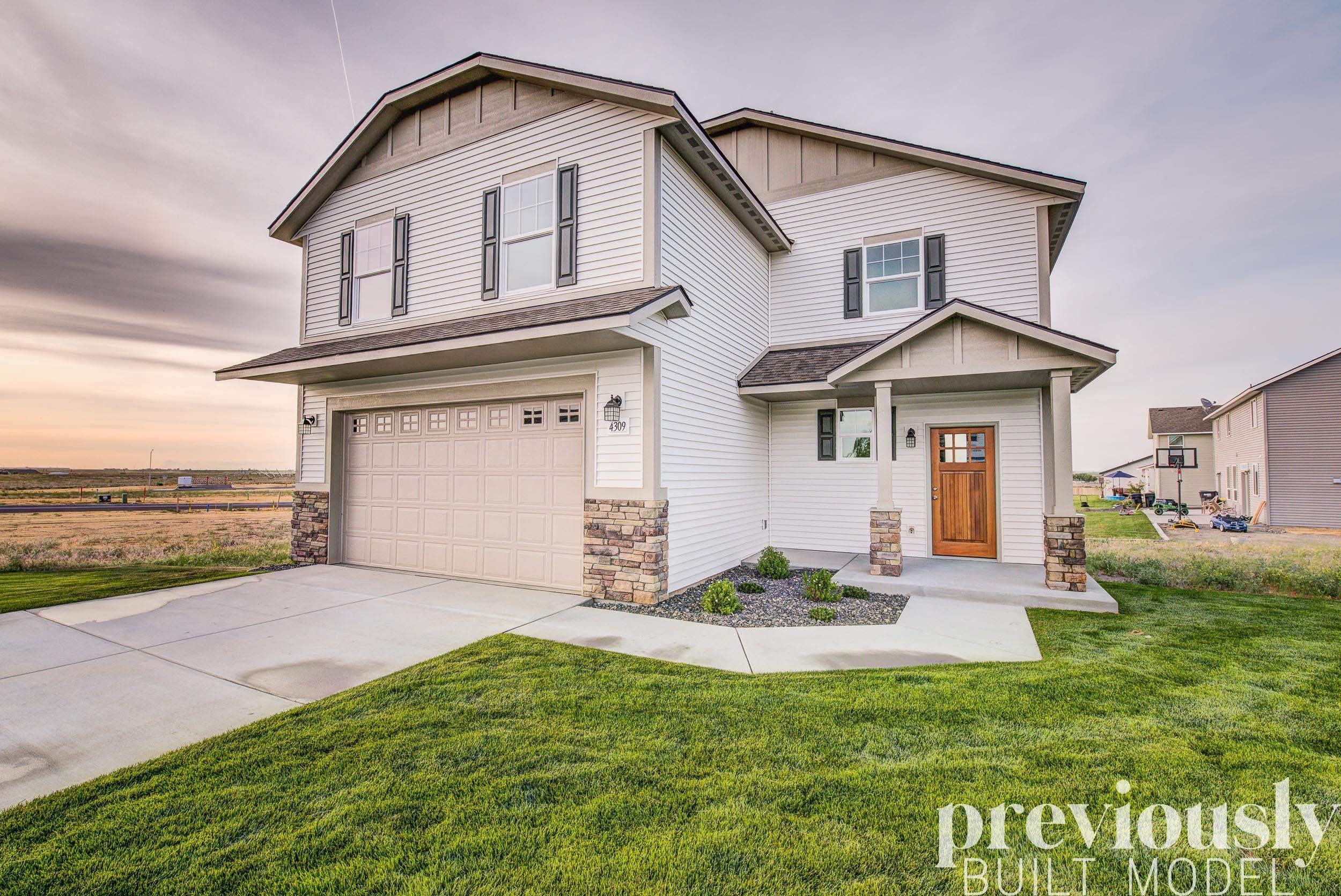 18303 E Michielli Ave — photo