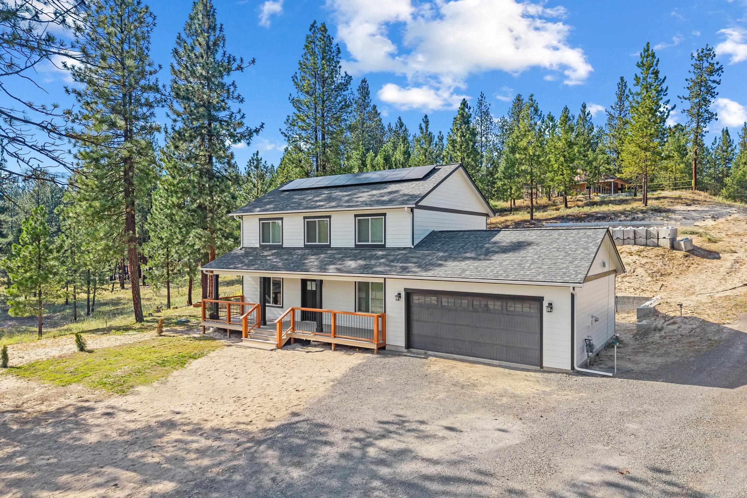 1320 Buckley Way — photo