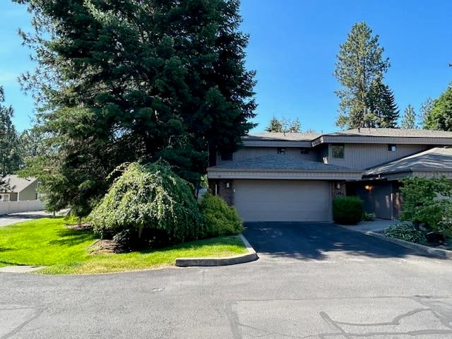 1524 E Cambridge Ln — photo