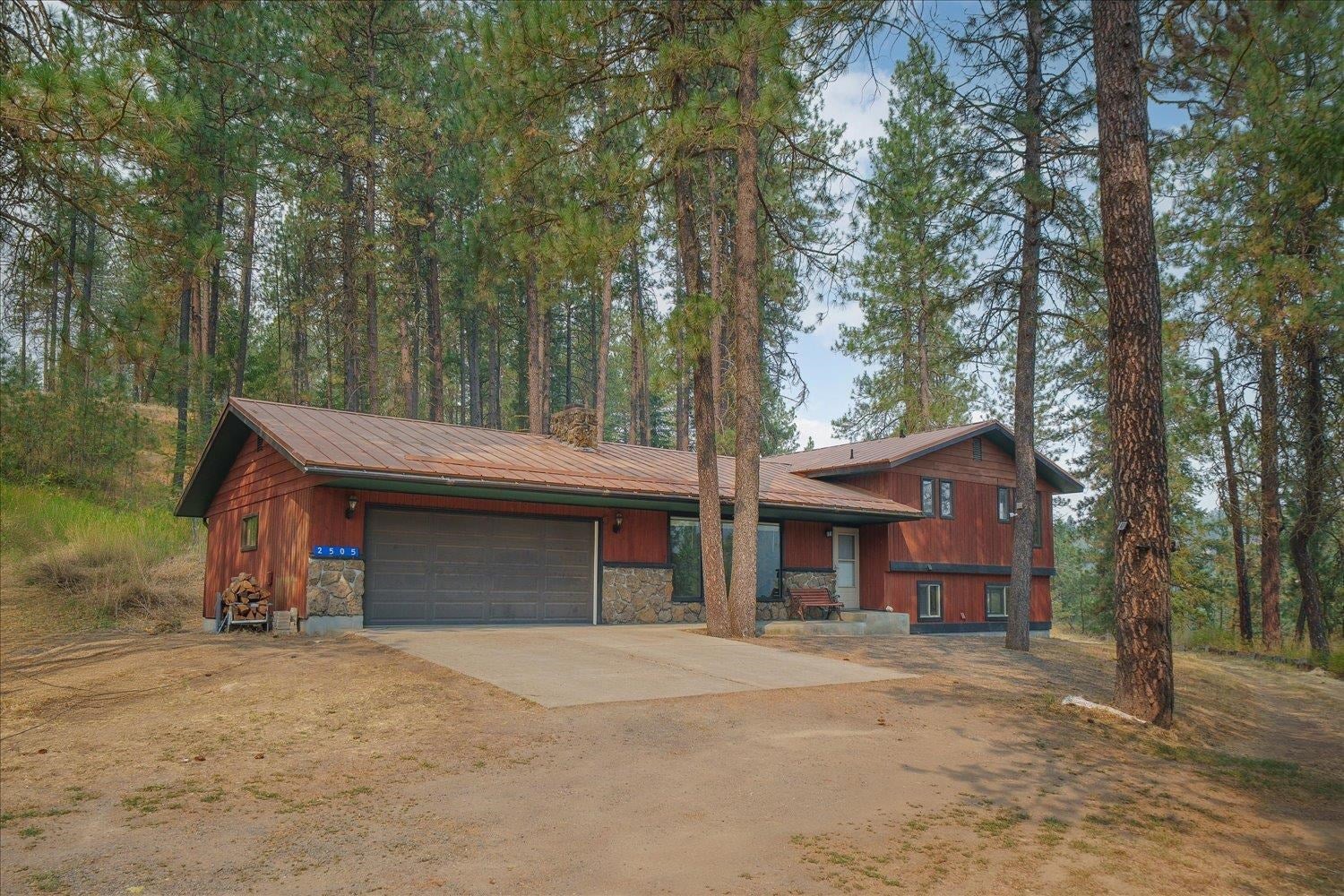 2505 N Christensen Rd — photo