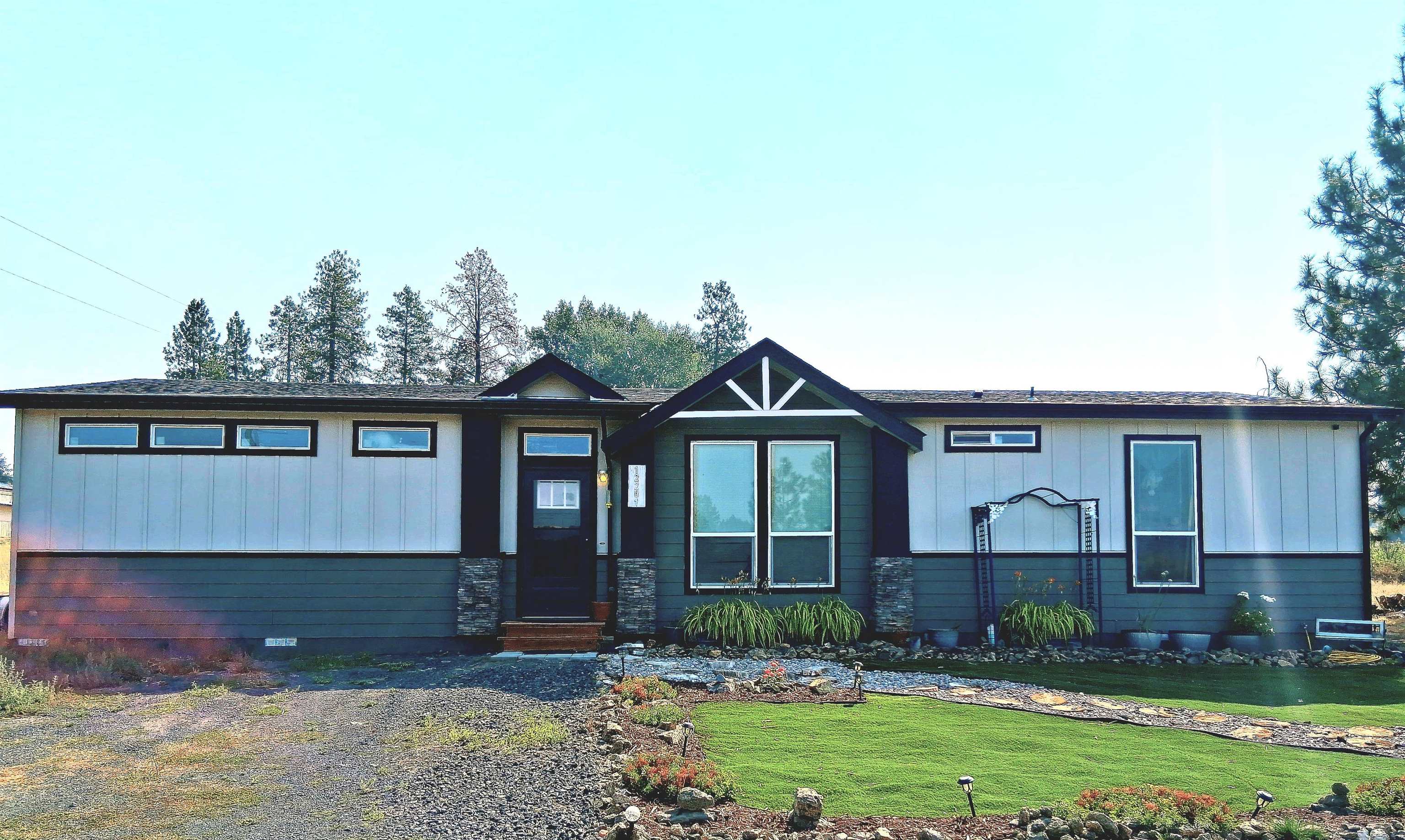 12201 W Hunt Rd — photo