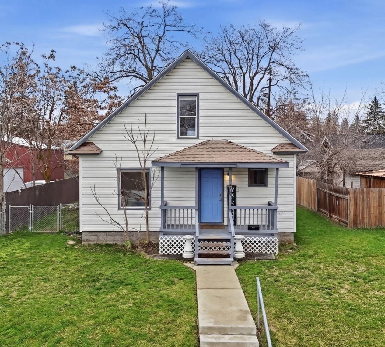 1208 W Providence Ave — photo