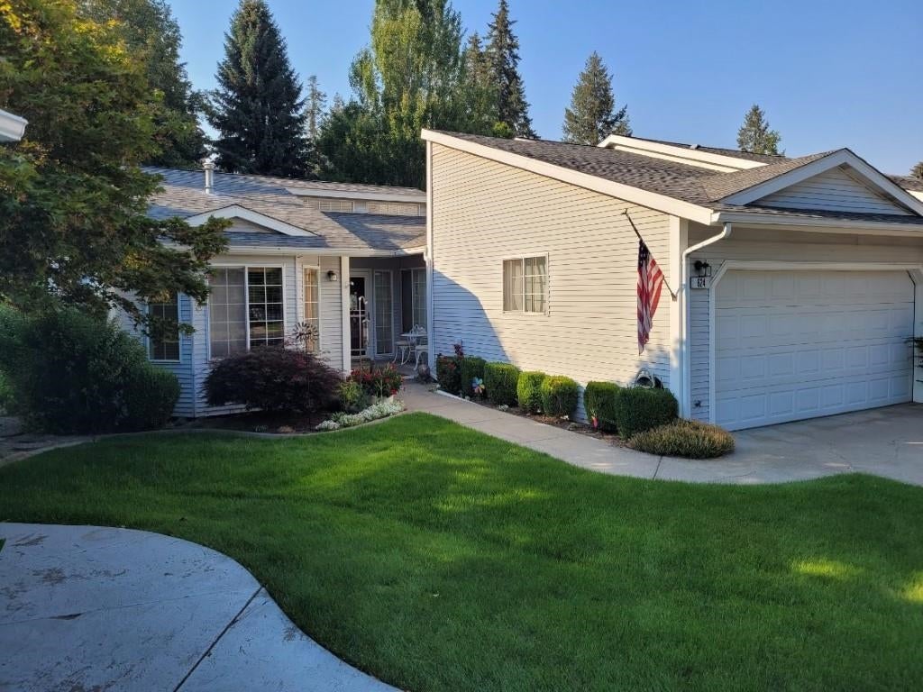 624 W Holmberg Ln — photo