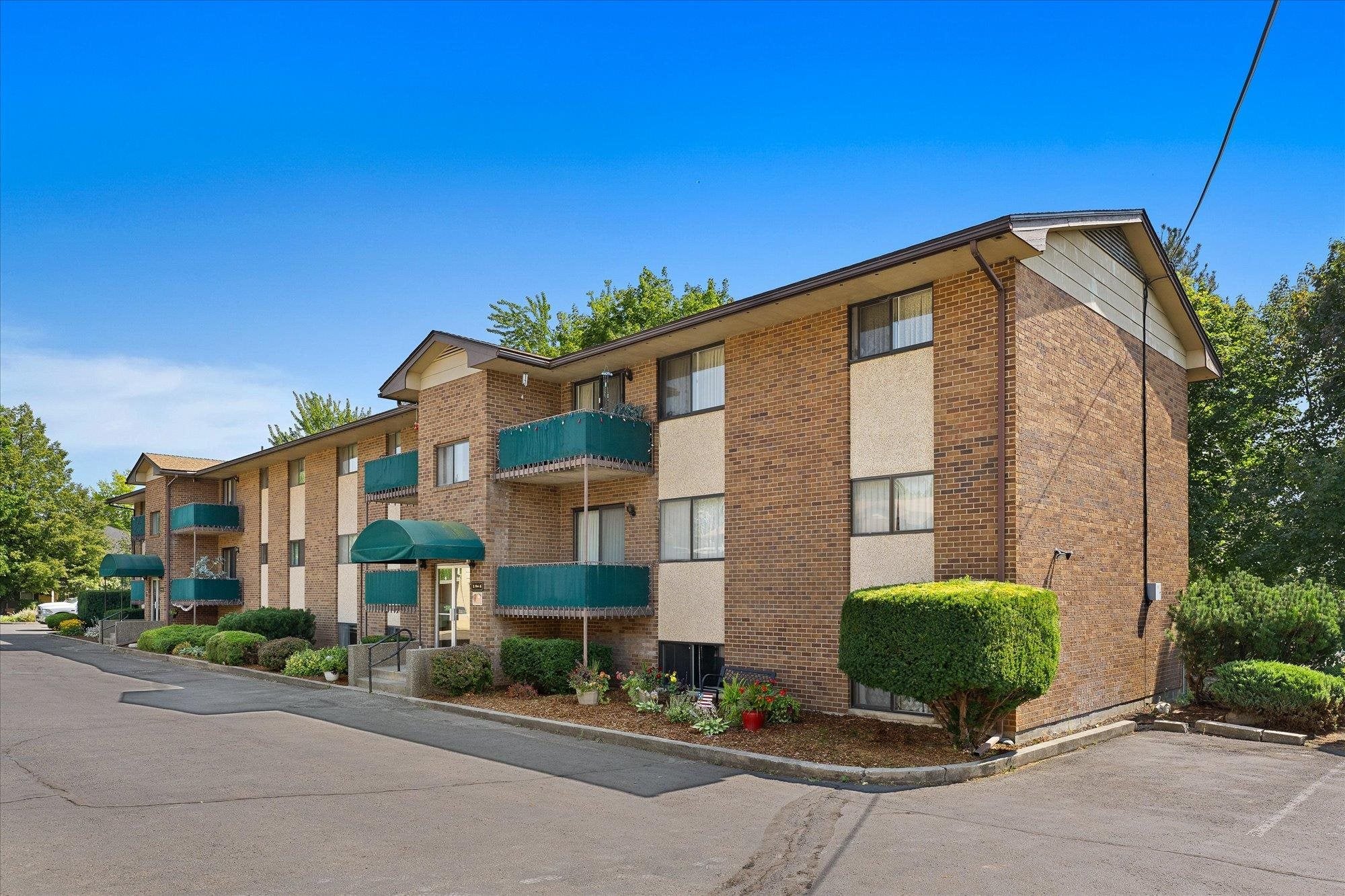 13223 E 29th Ave, Unit #2 — photo