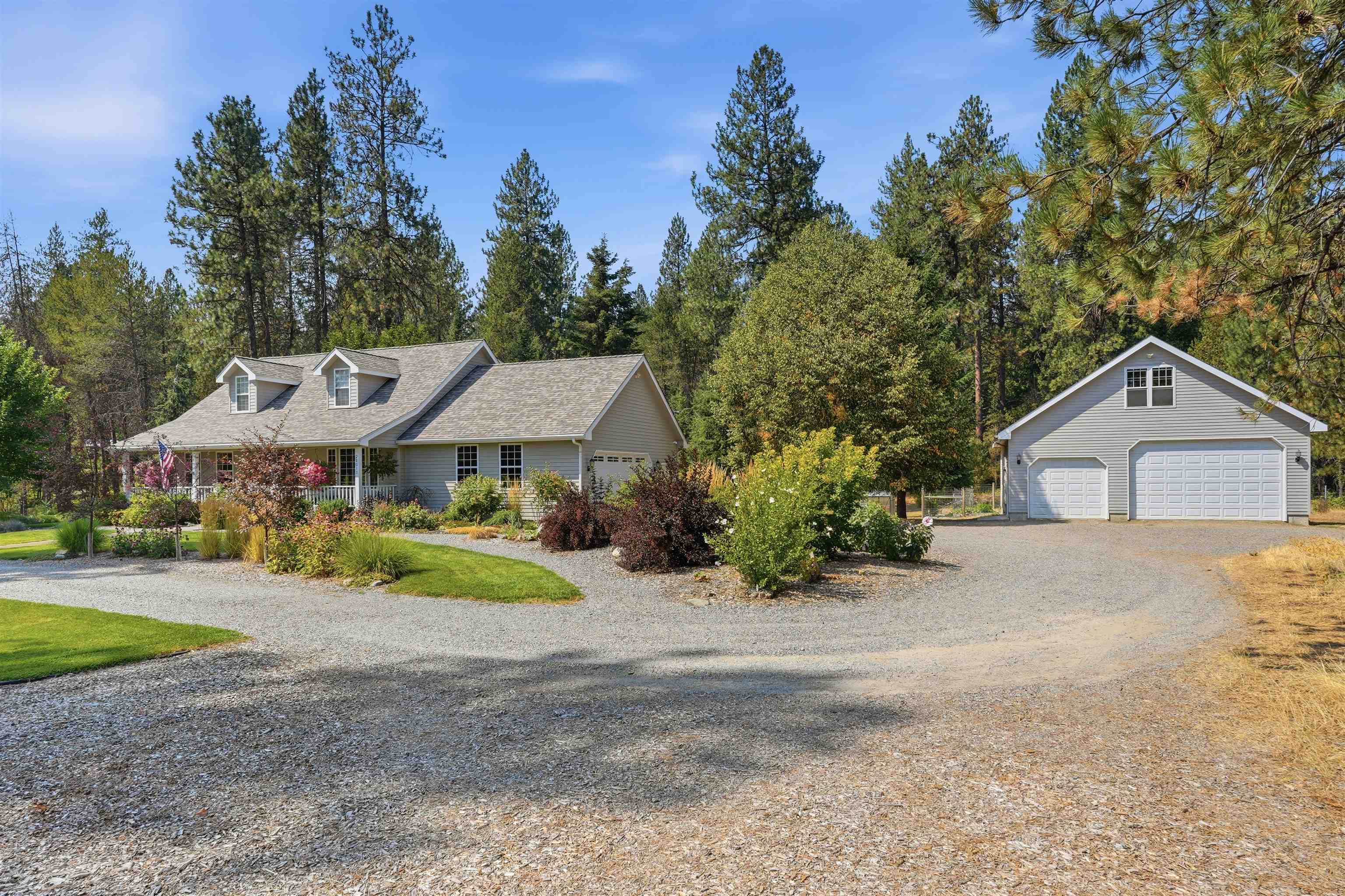 28013 N Bear Lake Rd — photo