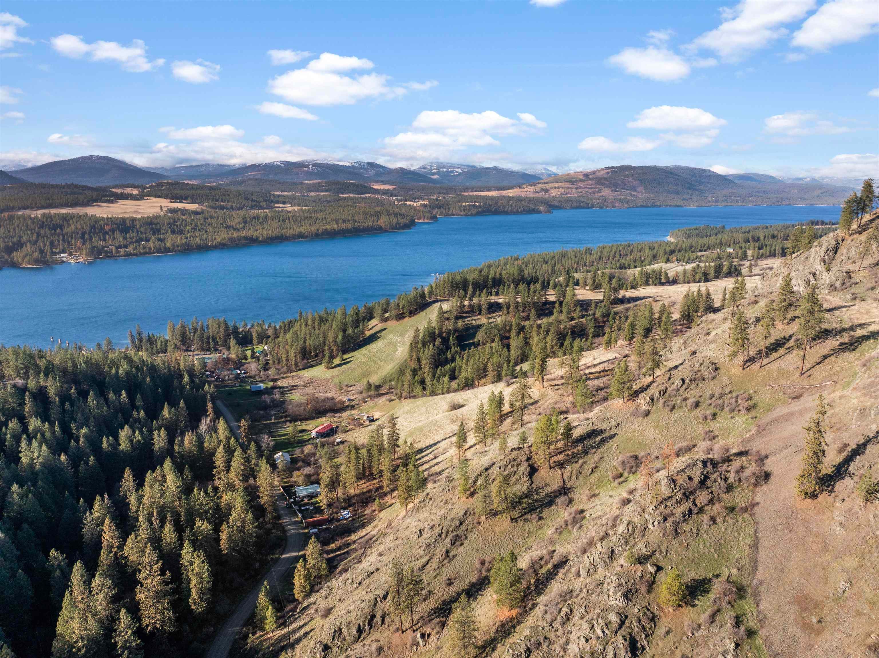 Home in Gifford, WA 99131 — photo 2