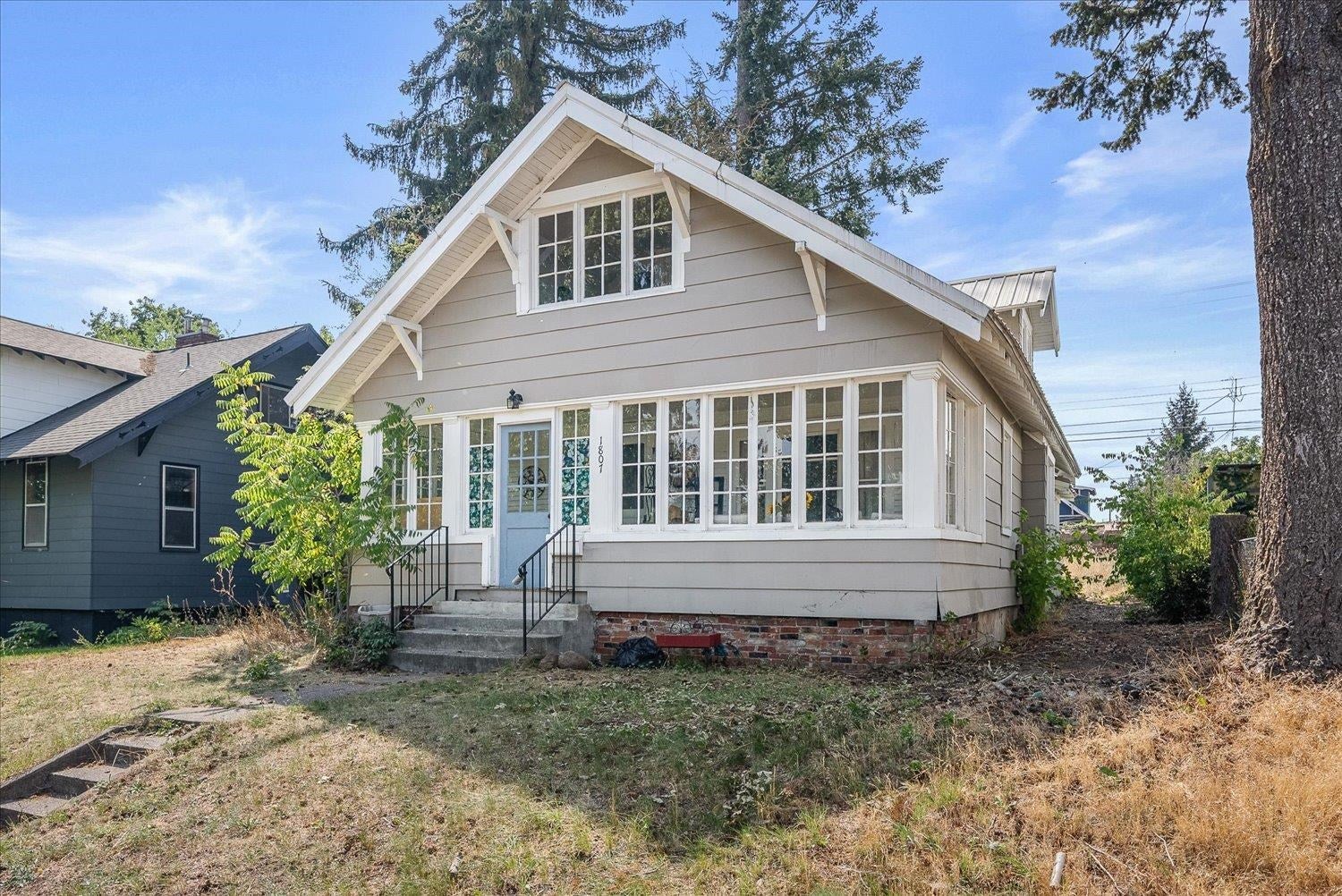 1807 W Chelan Ave — photo