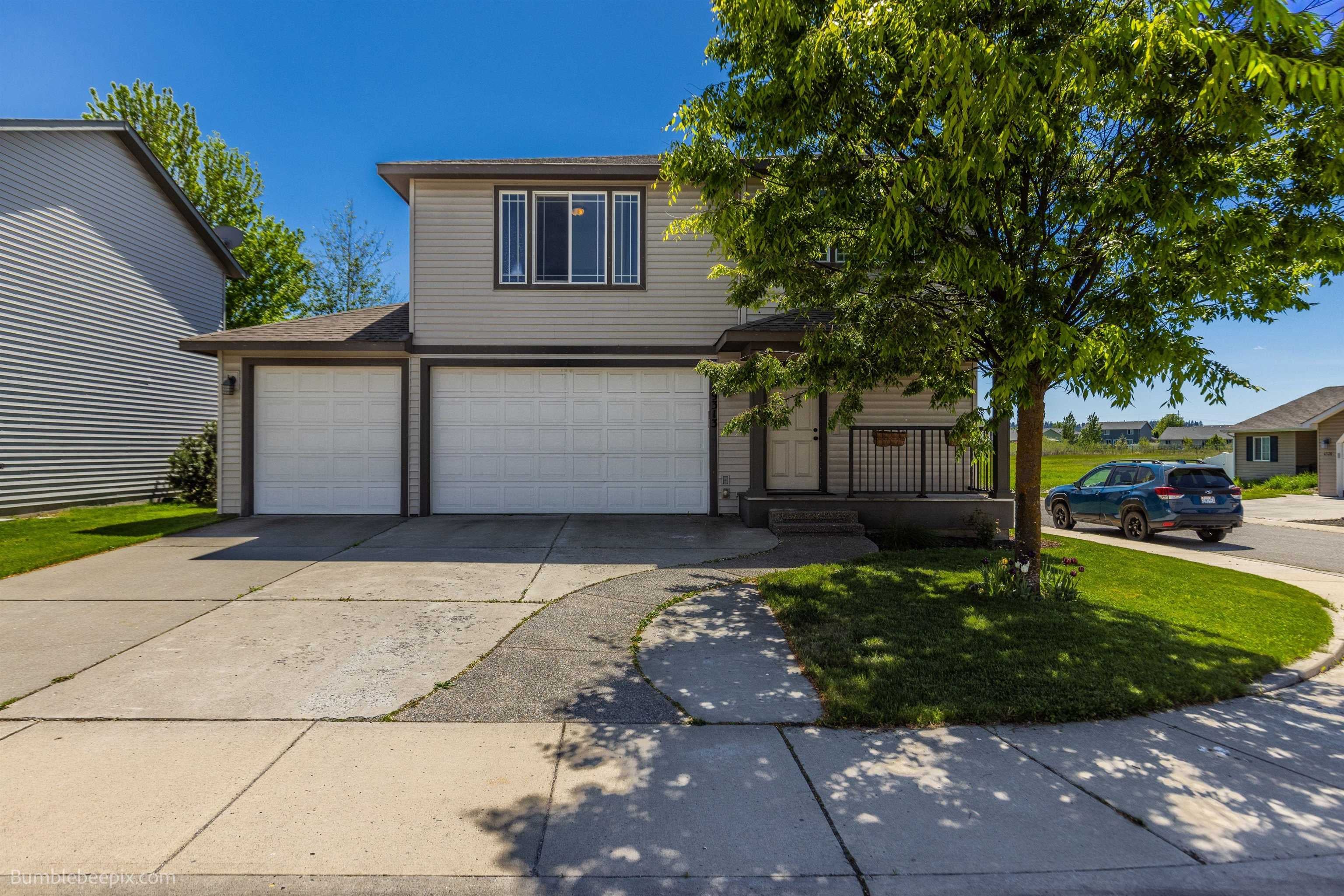 9313 W Foxtail Ln — photo