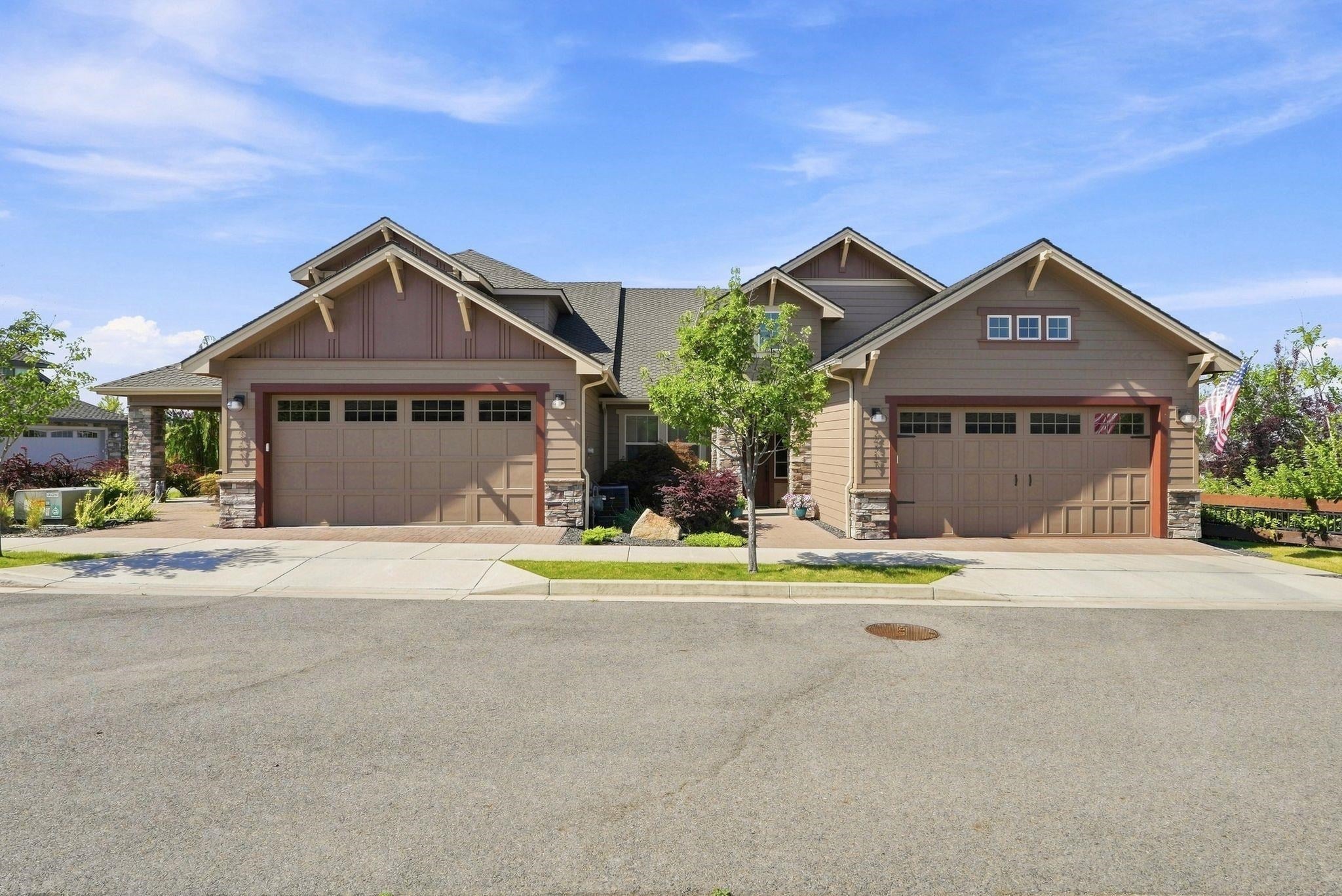 24317 E Pinnacle Ct — photo