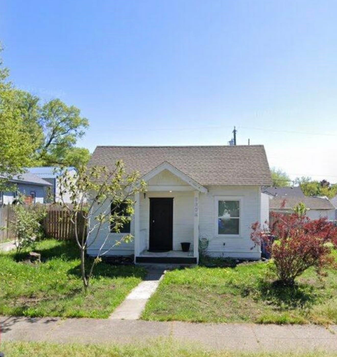 1324 E Broad Ave — photo