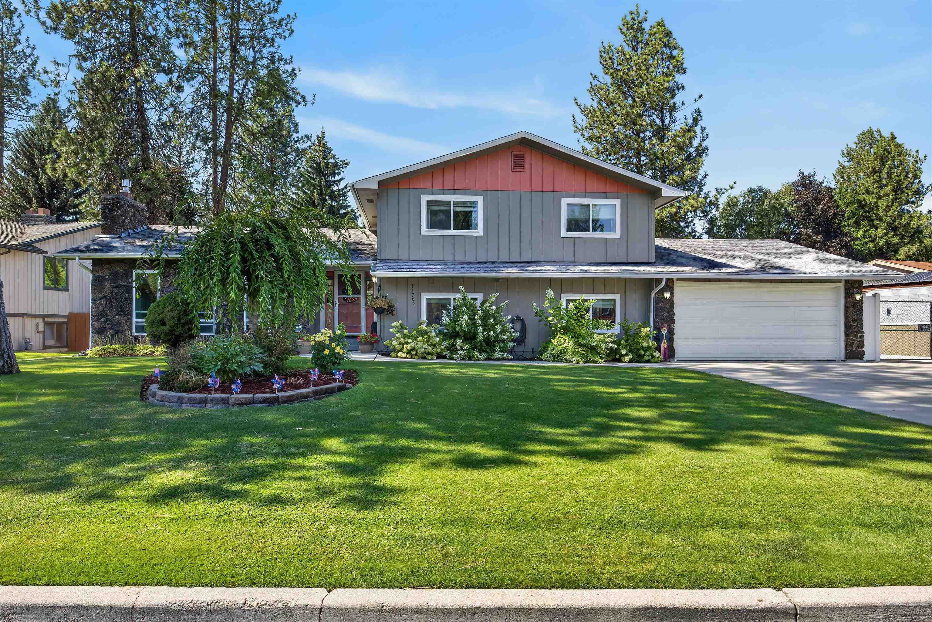 11705 N Bedivere Dr — photo