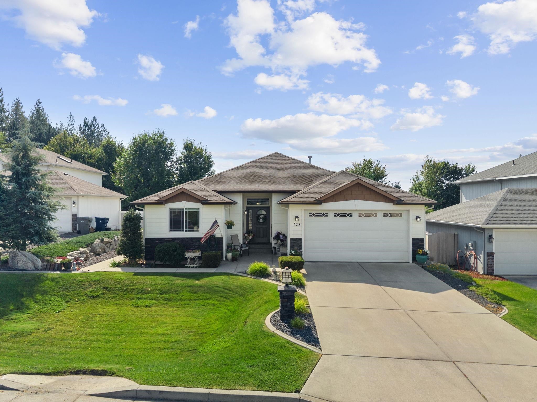 128 Marissa Ct — photo