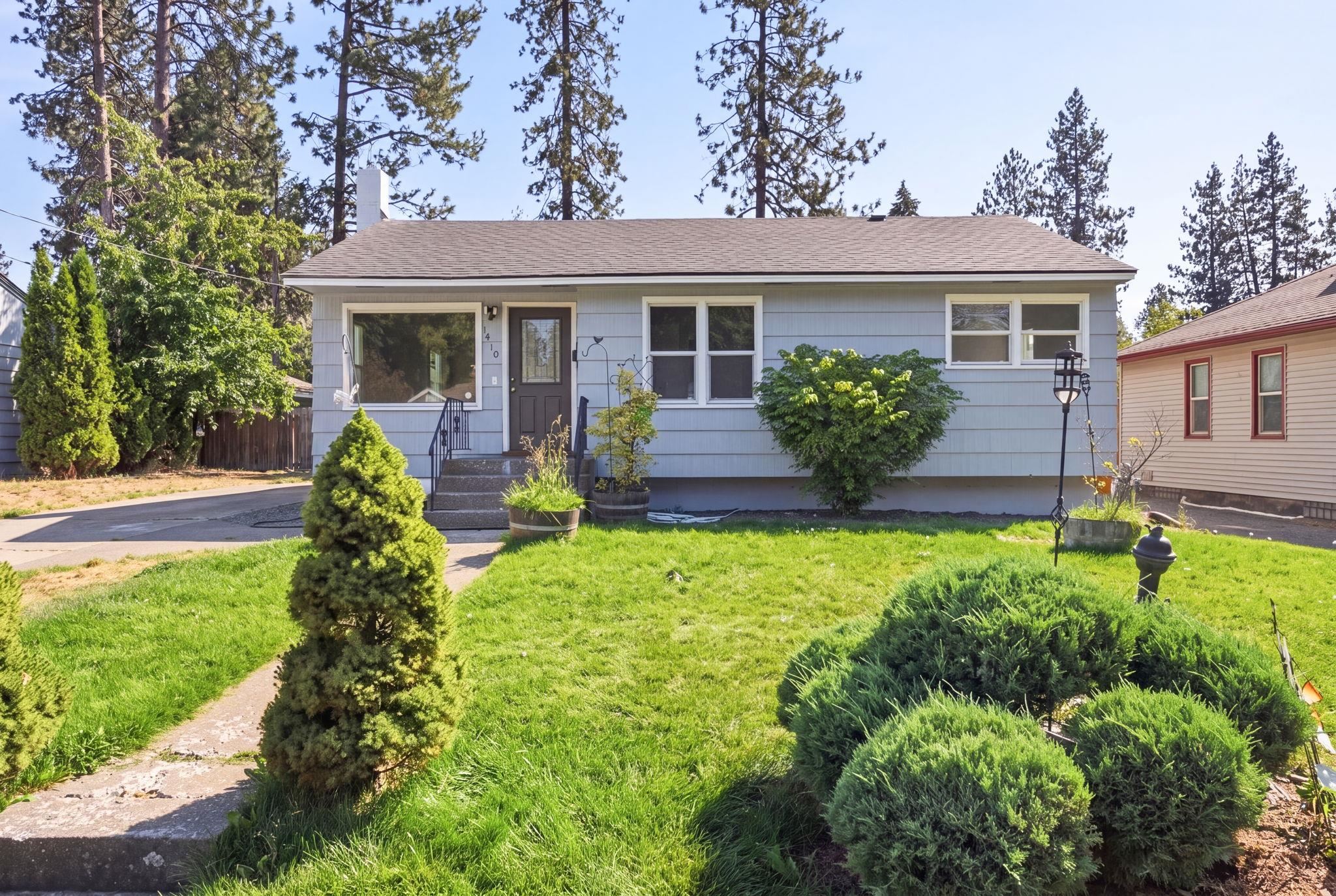 1410 E Thurston Ave — photo