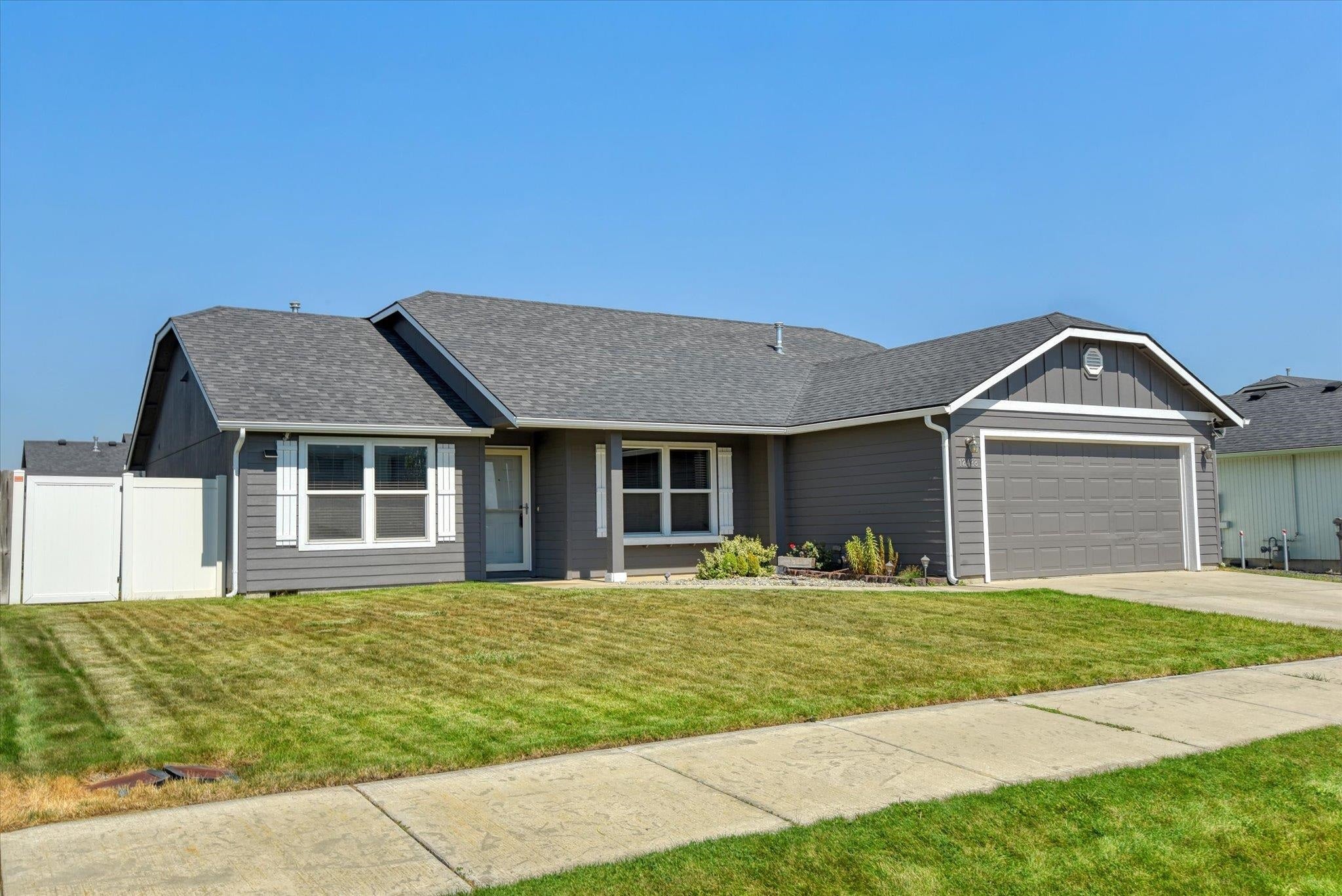 12428 W Pacific Ct — photo