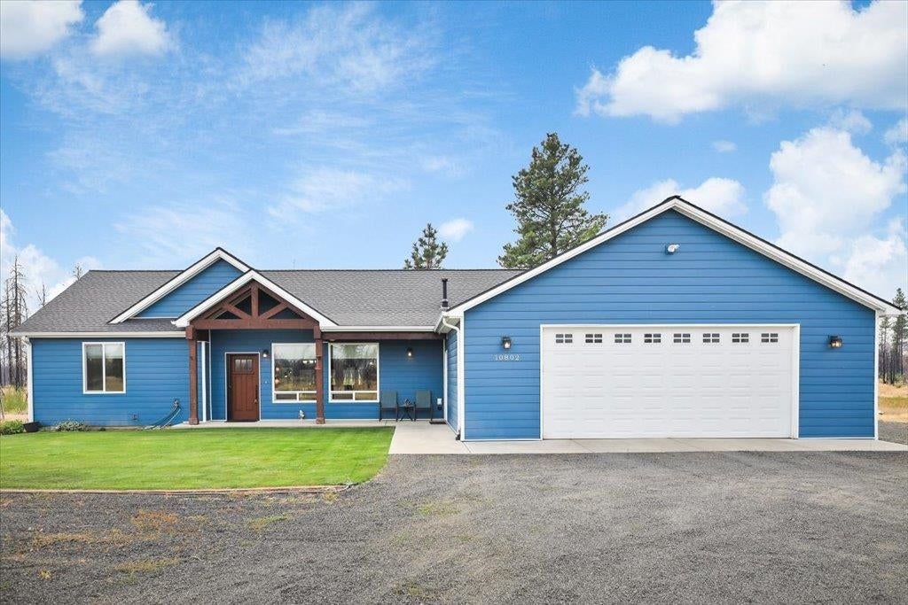 10802 S Medical Lake Rd — photo