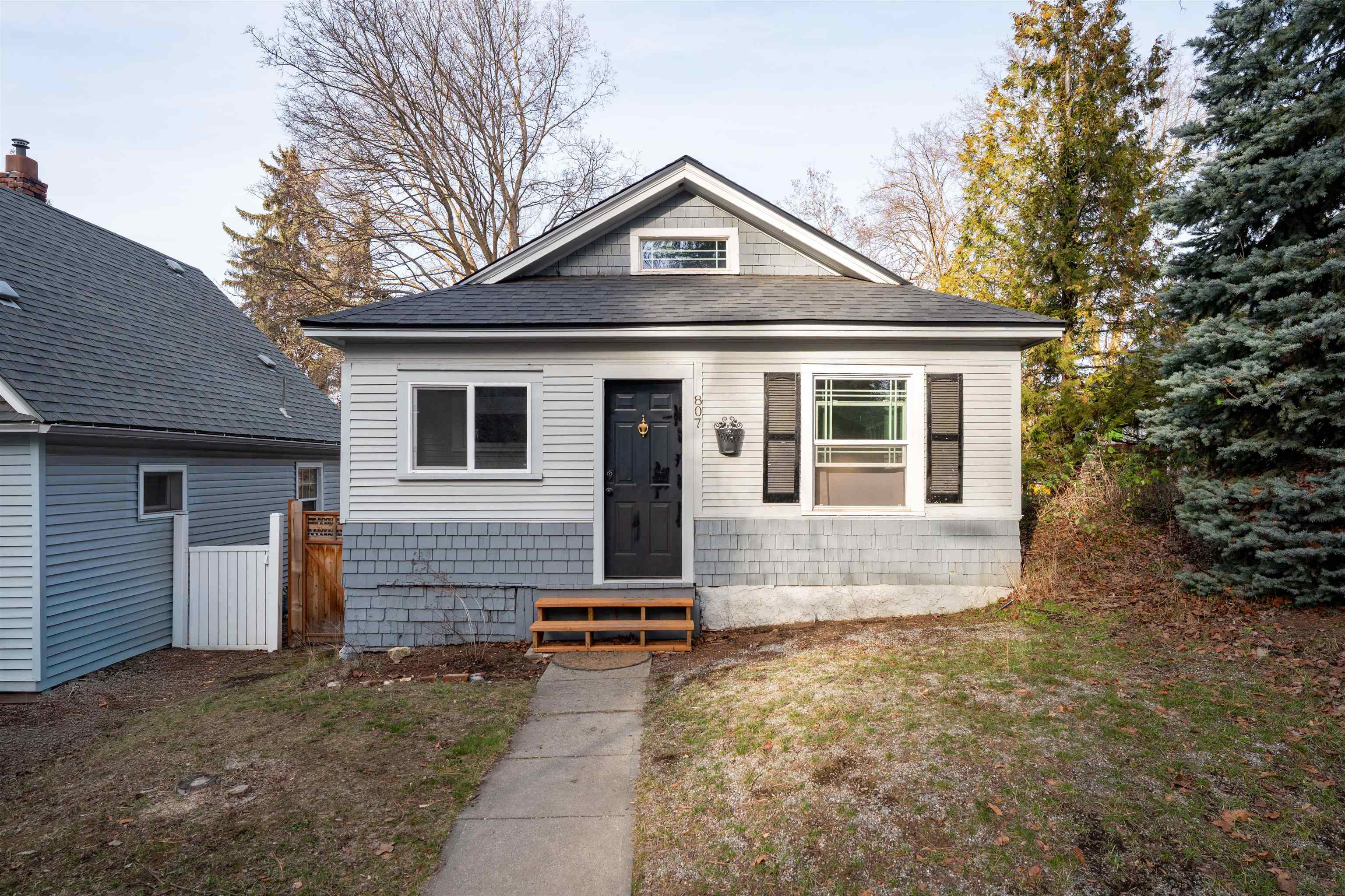 807 E 11th Ave — photo