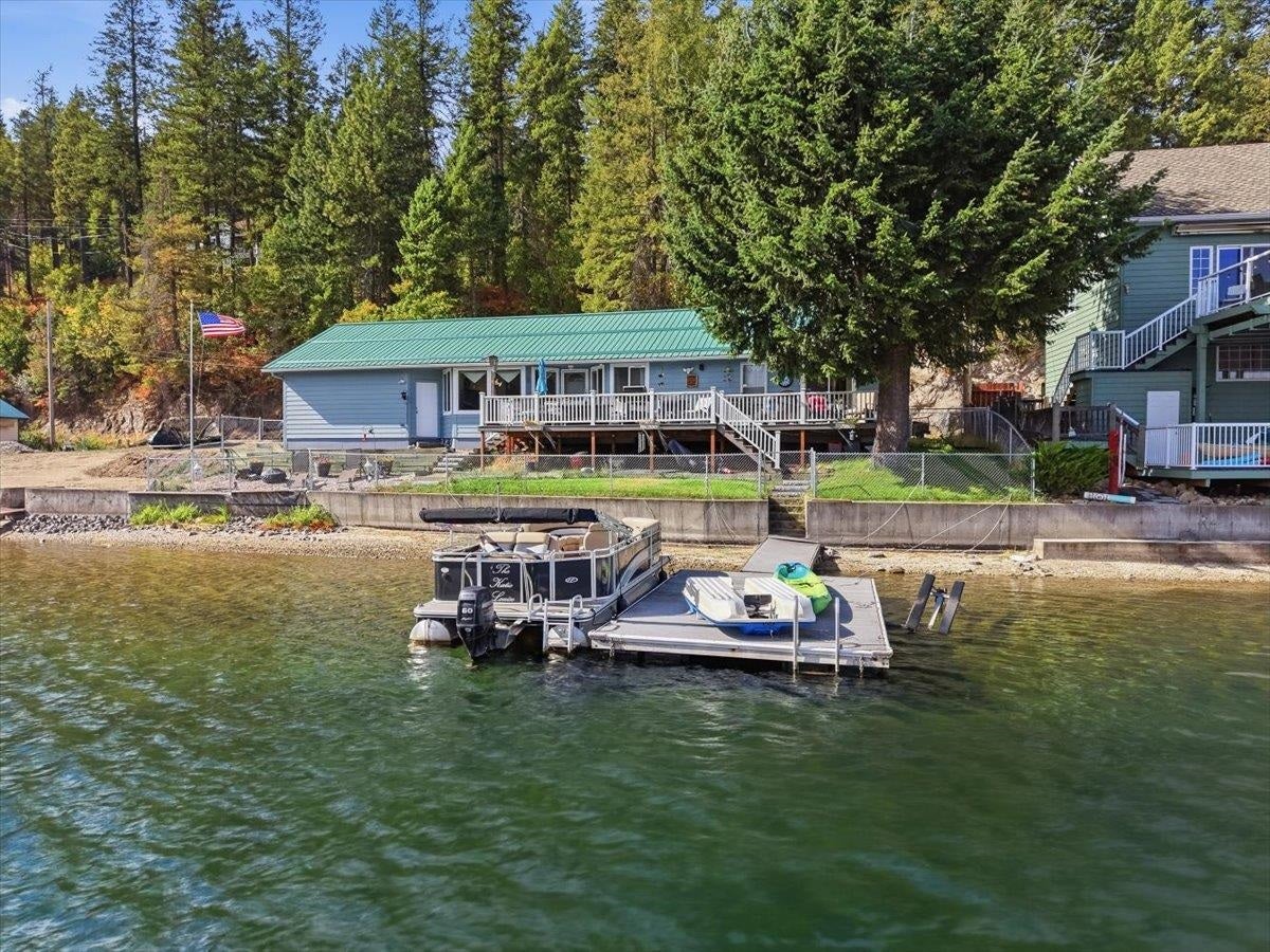 46247 Larson Beach Rd — photo