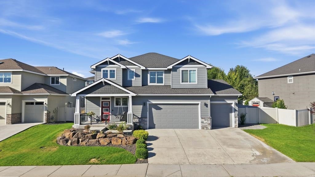 1009 W Osprey Heights Dr — photo
