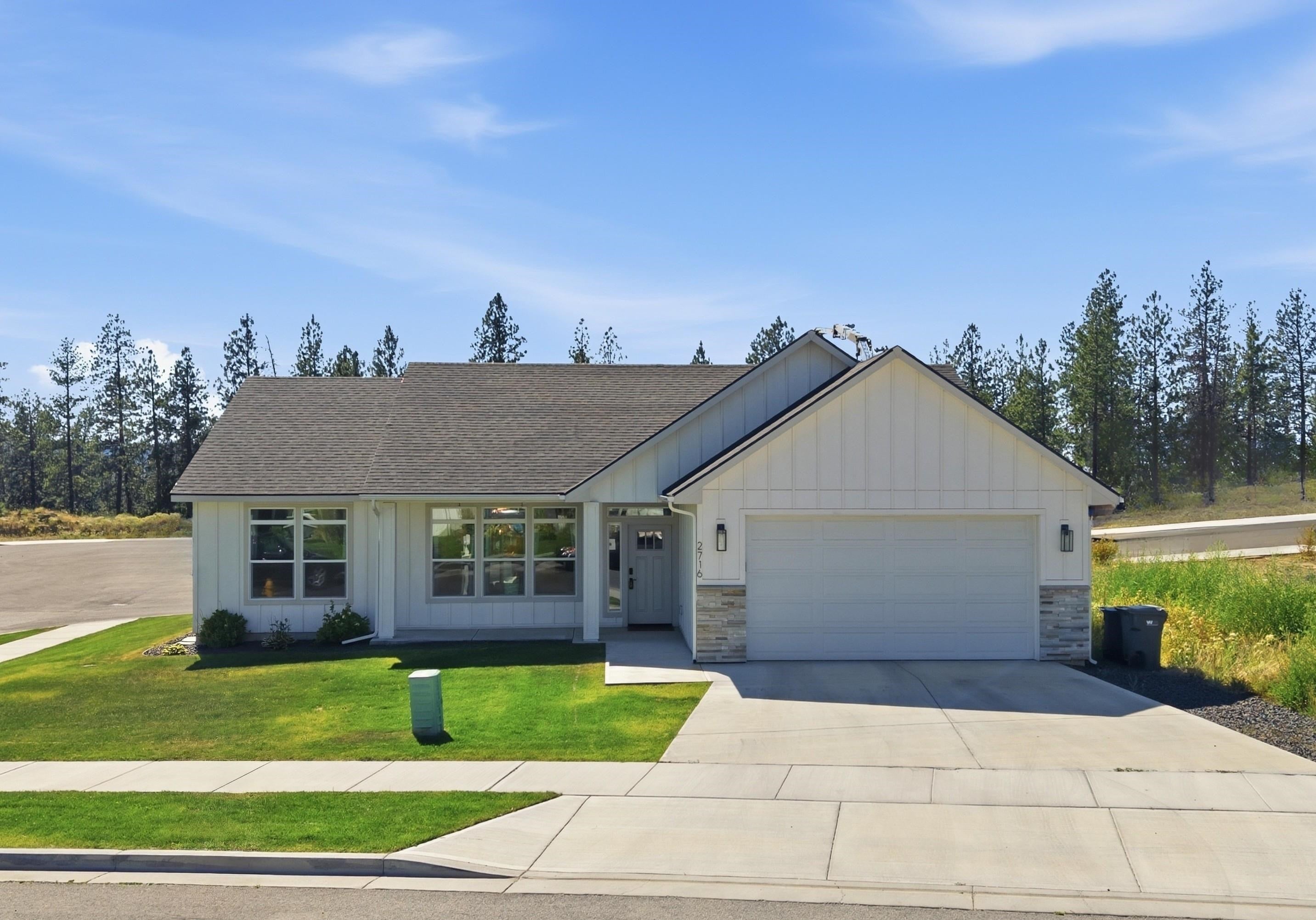 2716 S Sonora Dr — photo