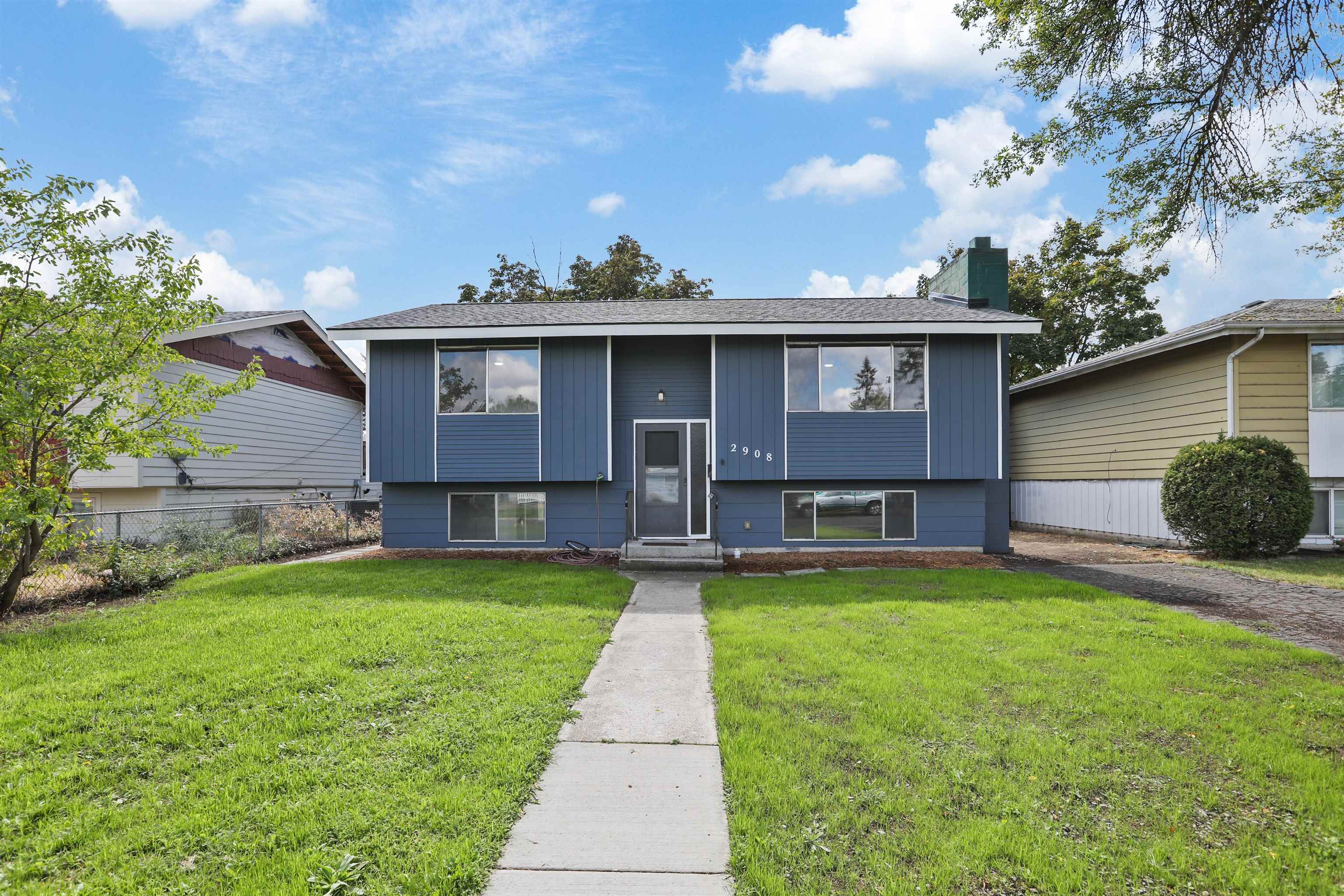 2908 E Cleveland Ave — photo