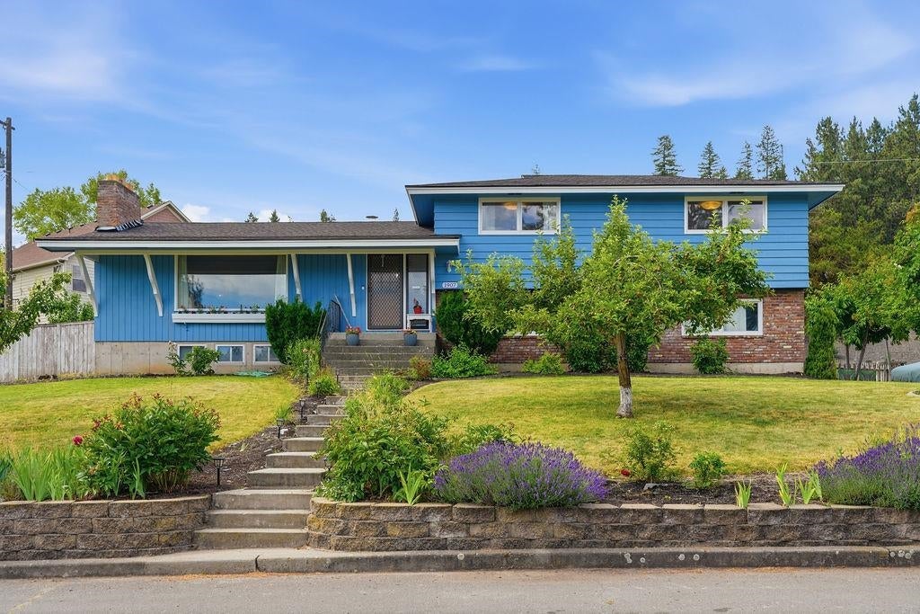 1907 Toni Rae Dr — photo