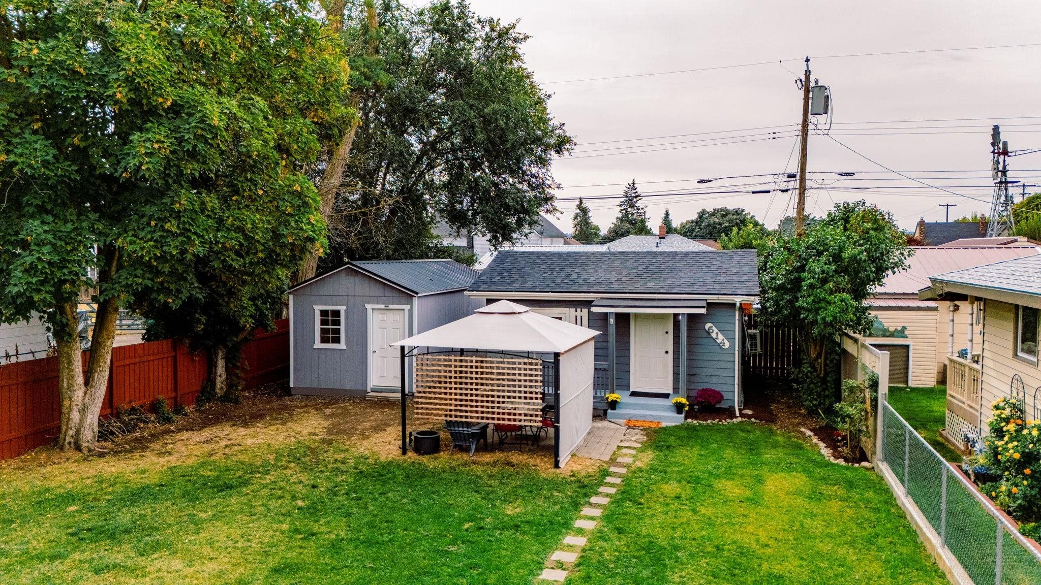 614 E Gordon Ave — photo