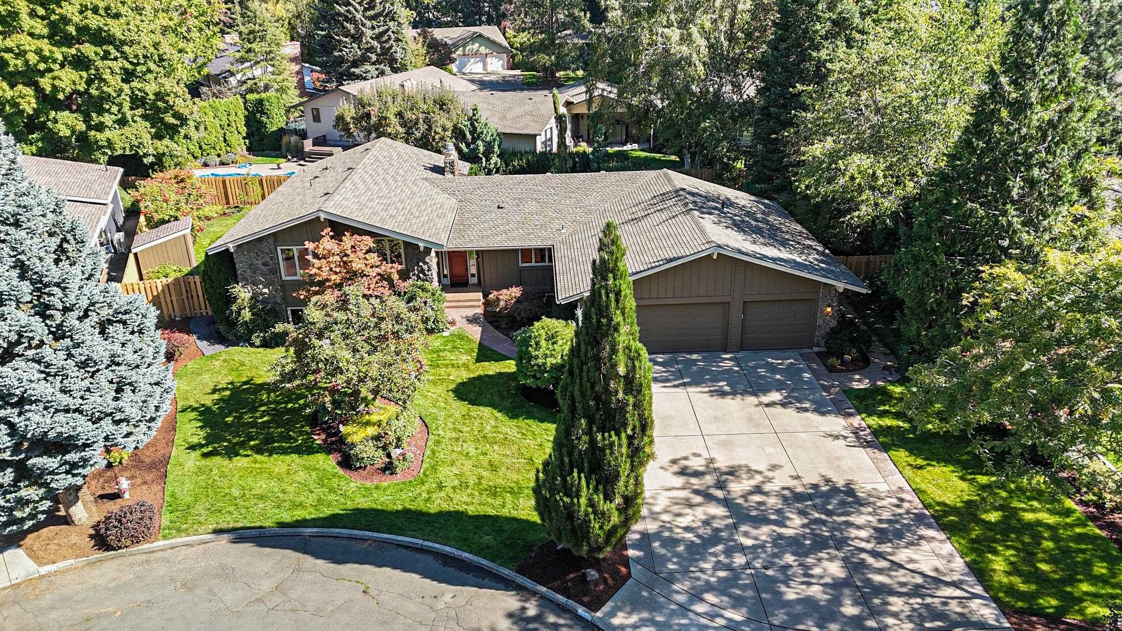 3609 S Eastgate Ct — photo