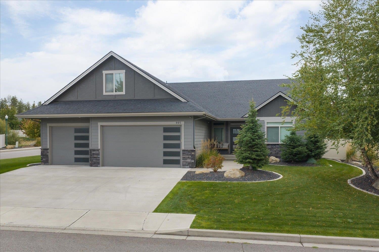 905 W Basalt Ridge Dr — photo