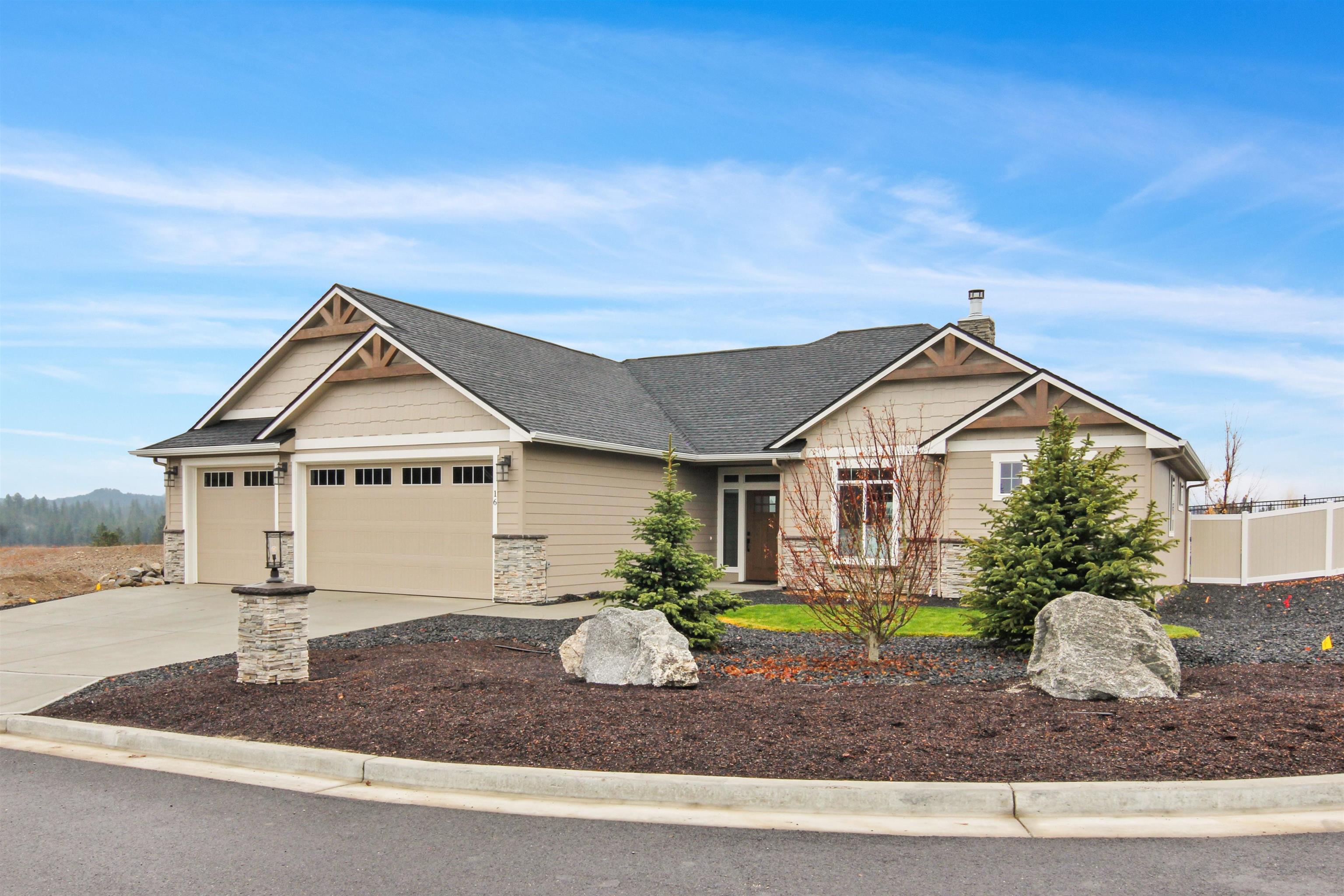 44 E Center Ln, Spokane, WA 99208 — photo 2