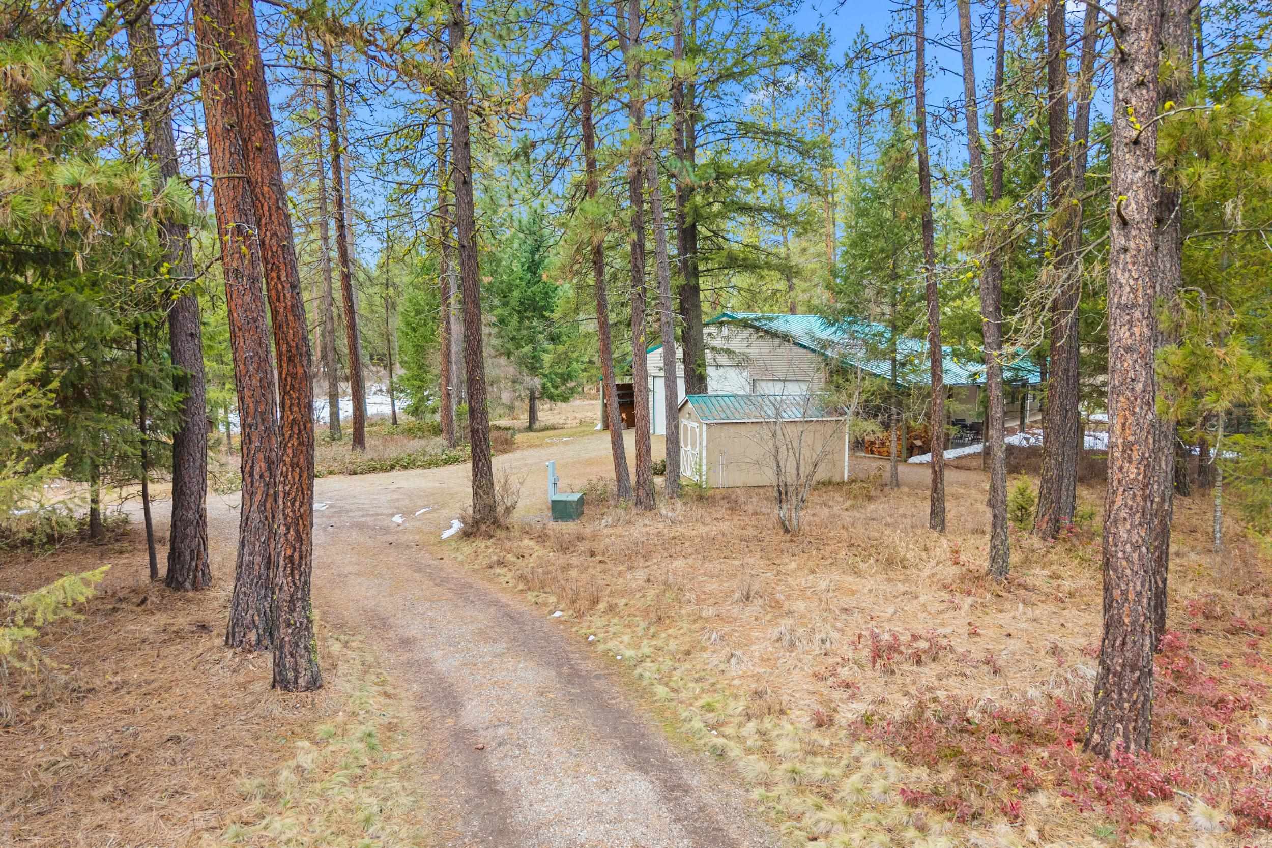 796 Mahoney Rd, Colville, WA 99114