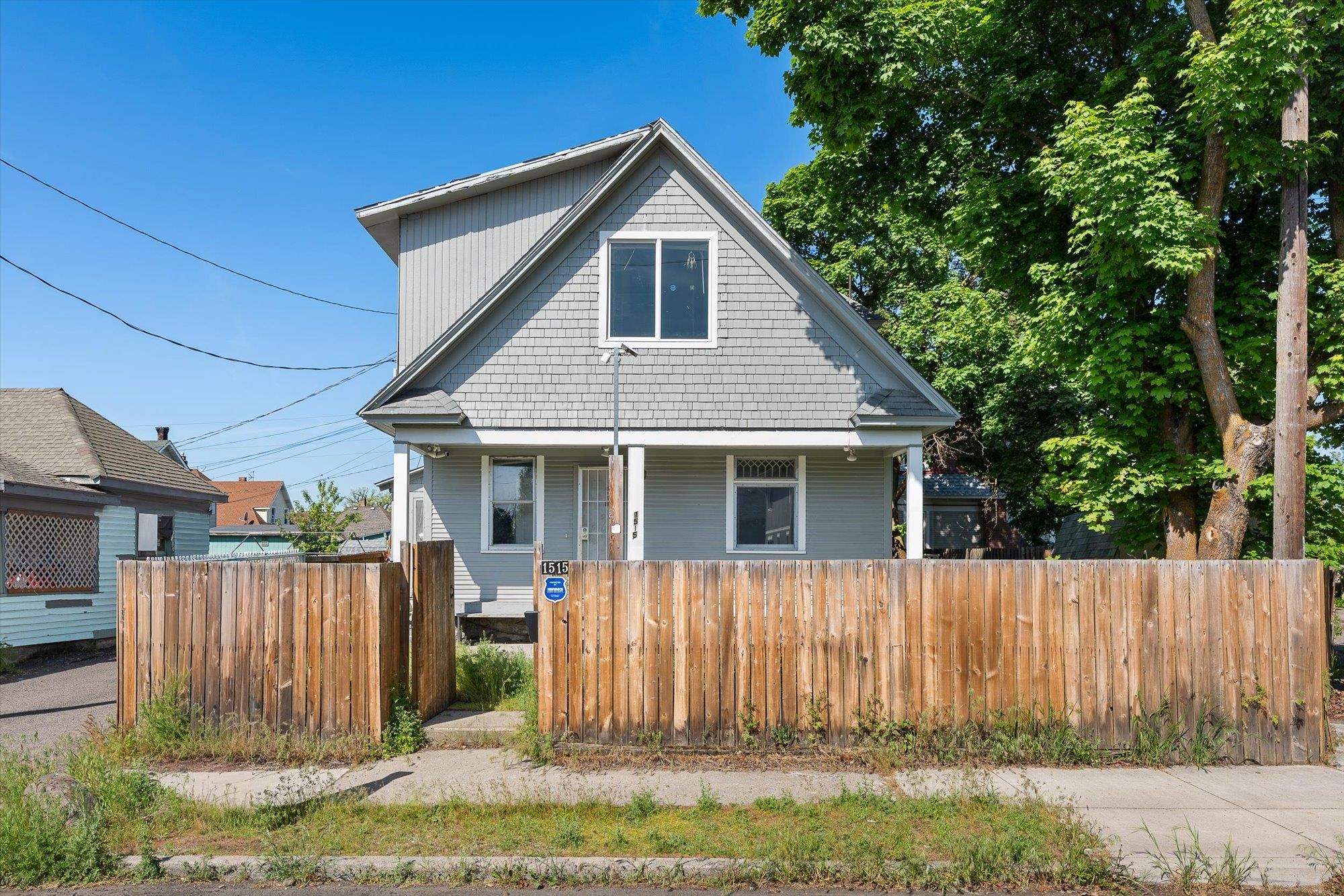 1515 N Cedar St — photo