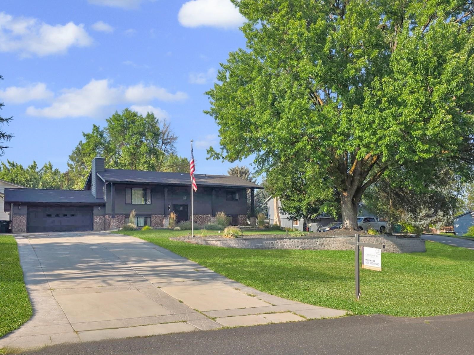 513 E Silver Pines Ct — photo
