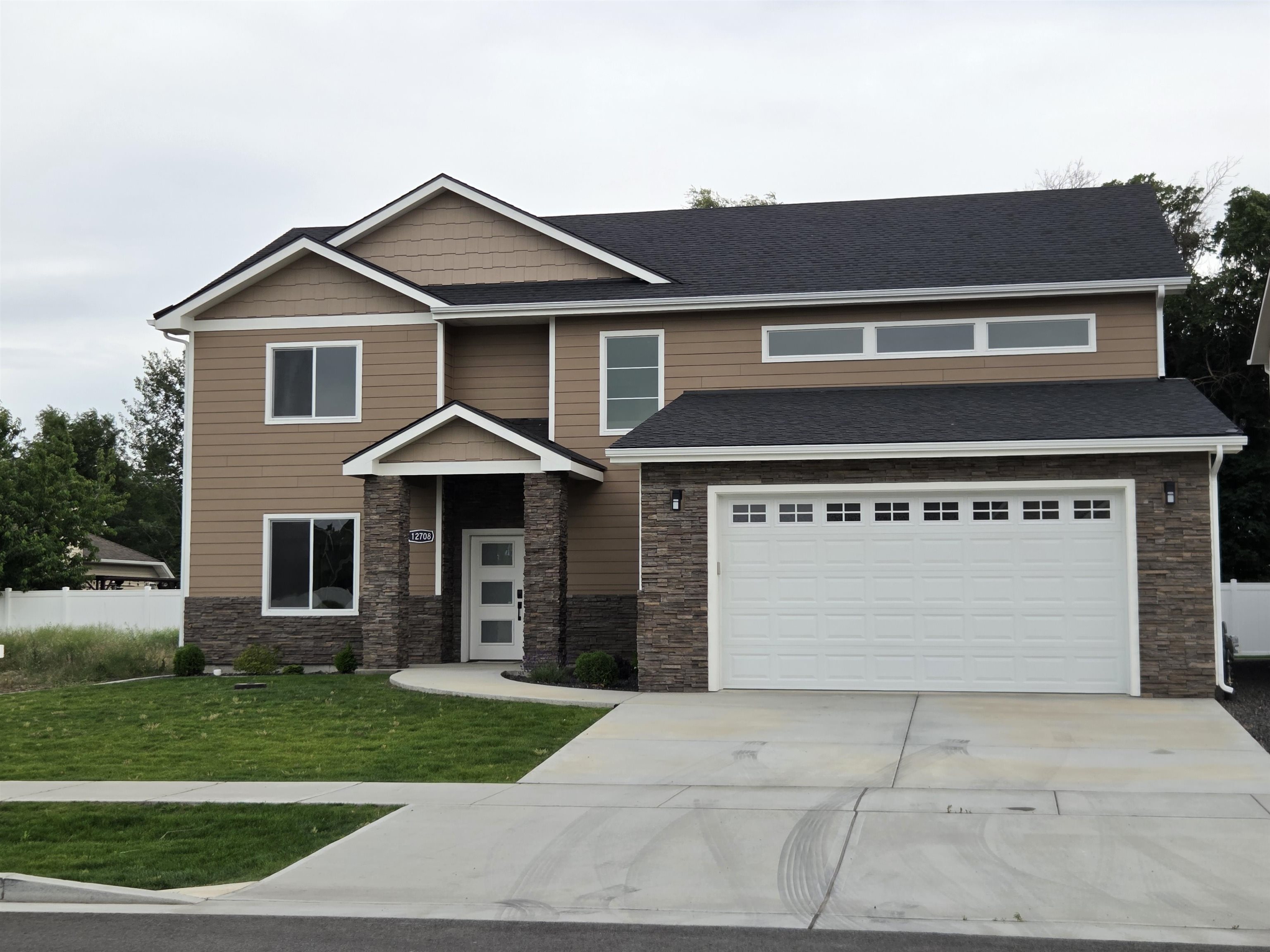 12708 E Desmet Ave — photo