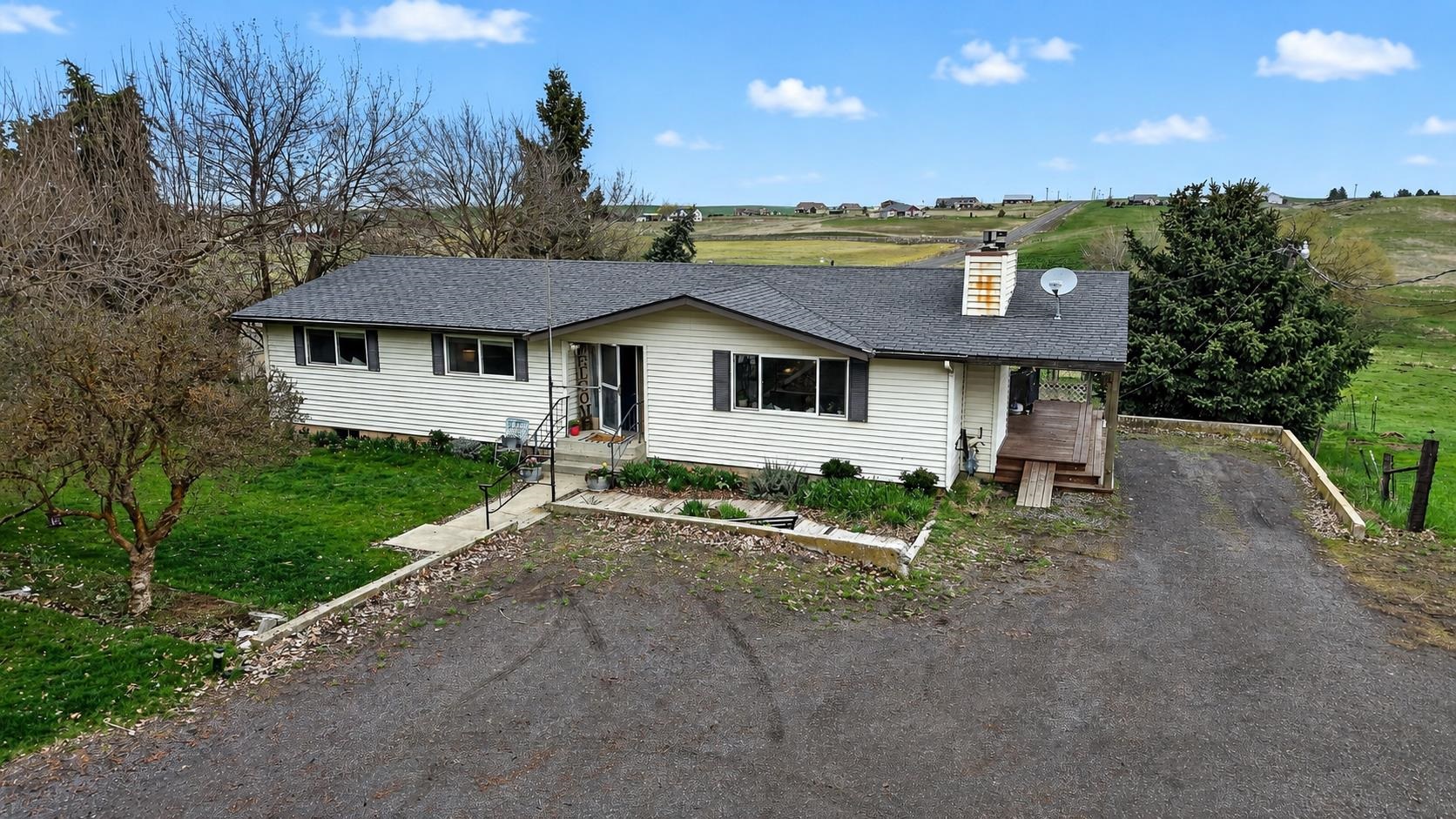 27164 N Gunning Rd — photo