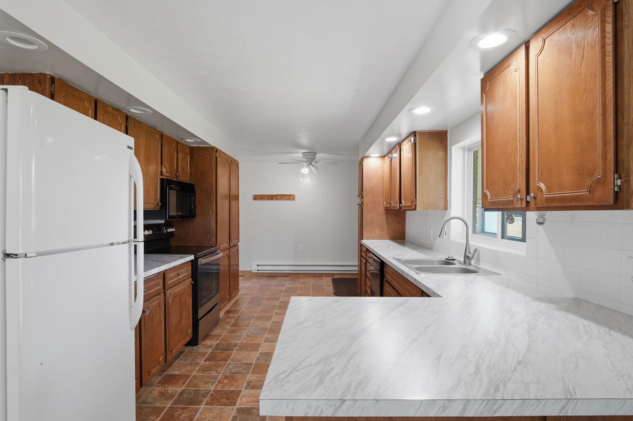 8118 S Spotted Rd, Cheney, WA 99004 — photo 3