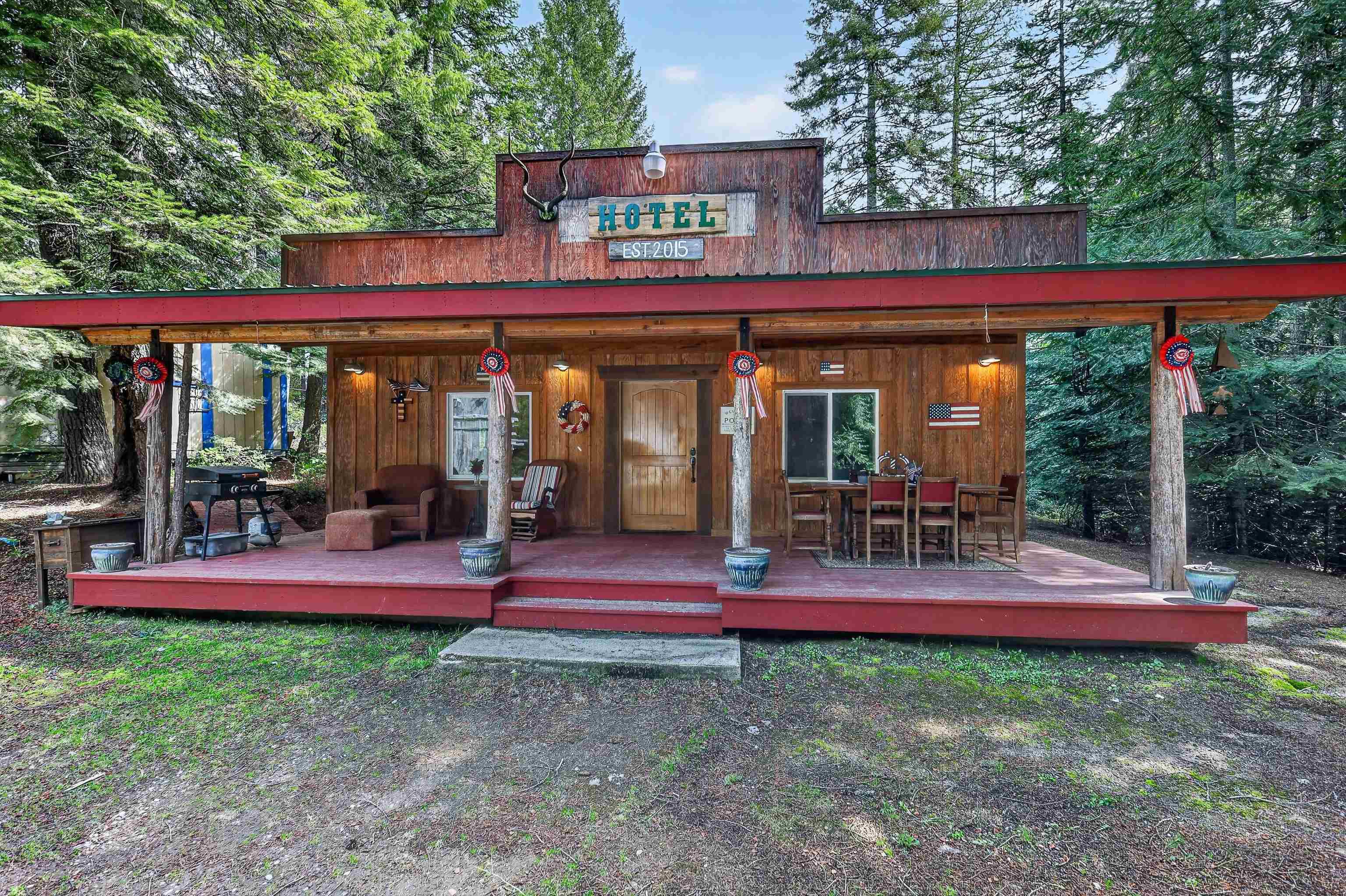 1082 Balcom Rd, Newport, WA 99156