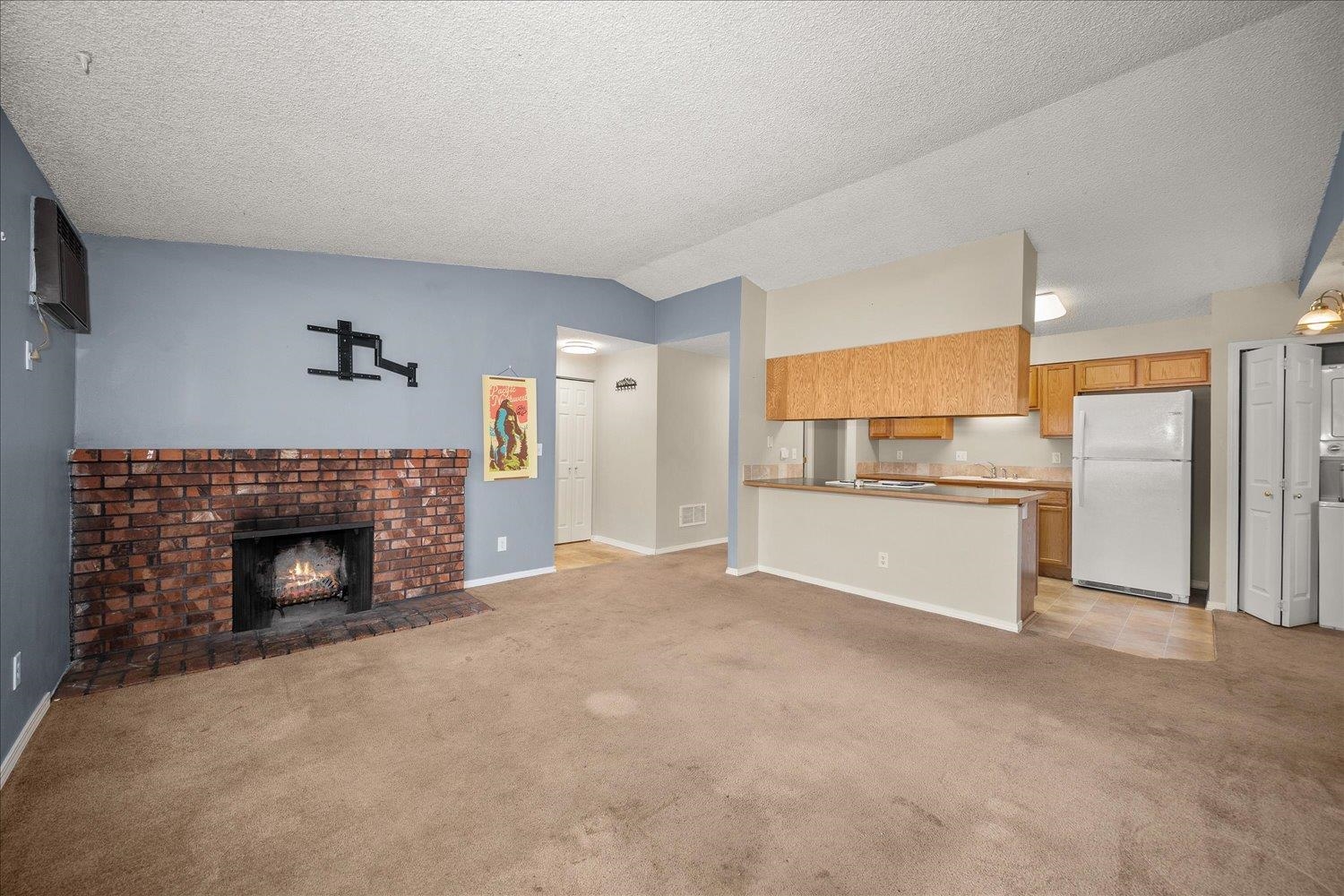 306 E Weile Ave, Spokane, WA 99208 — photo 2