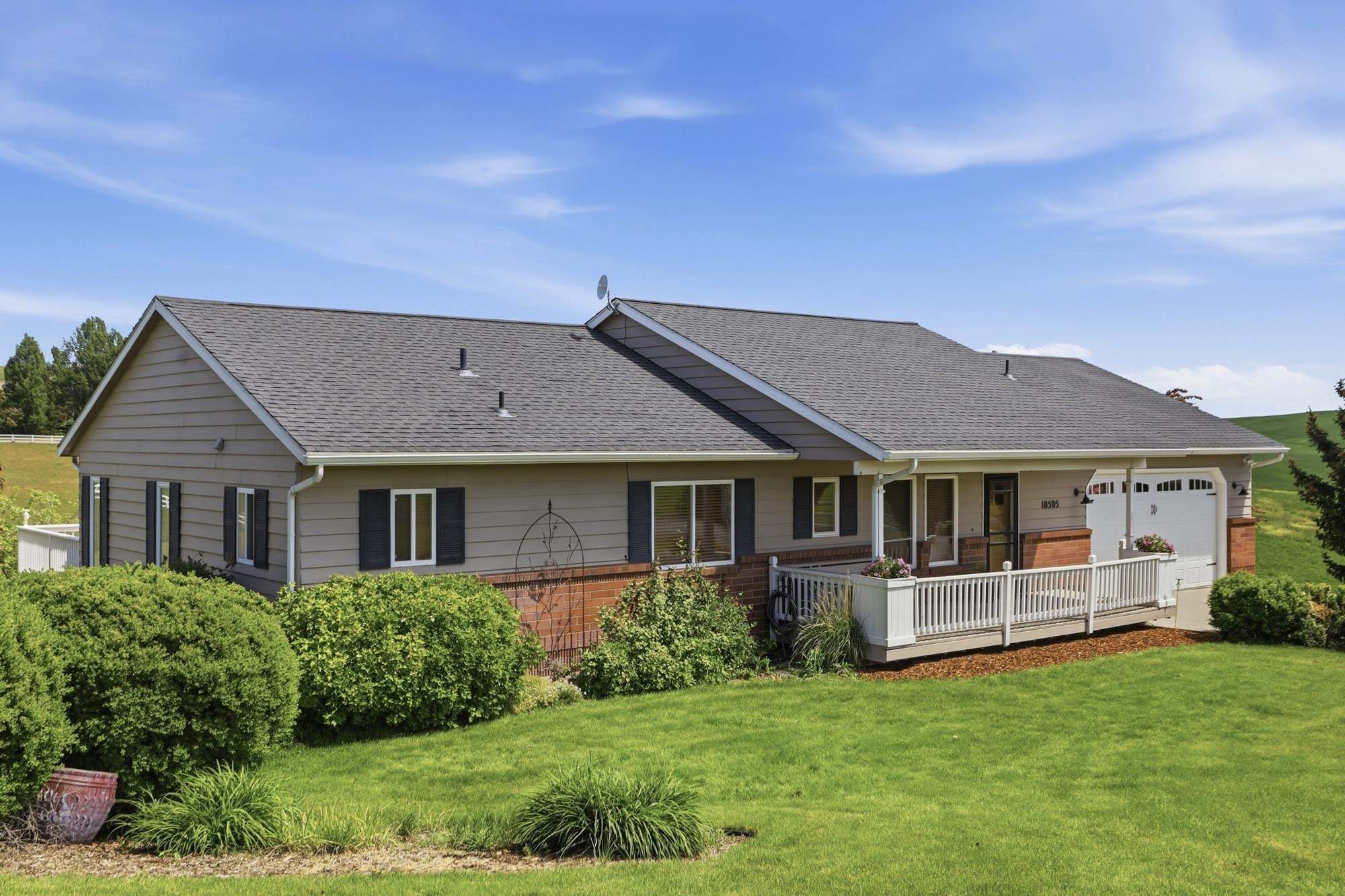 10505 S Sharon Rd, Spokane, WA 99223 — photo 2