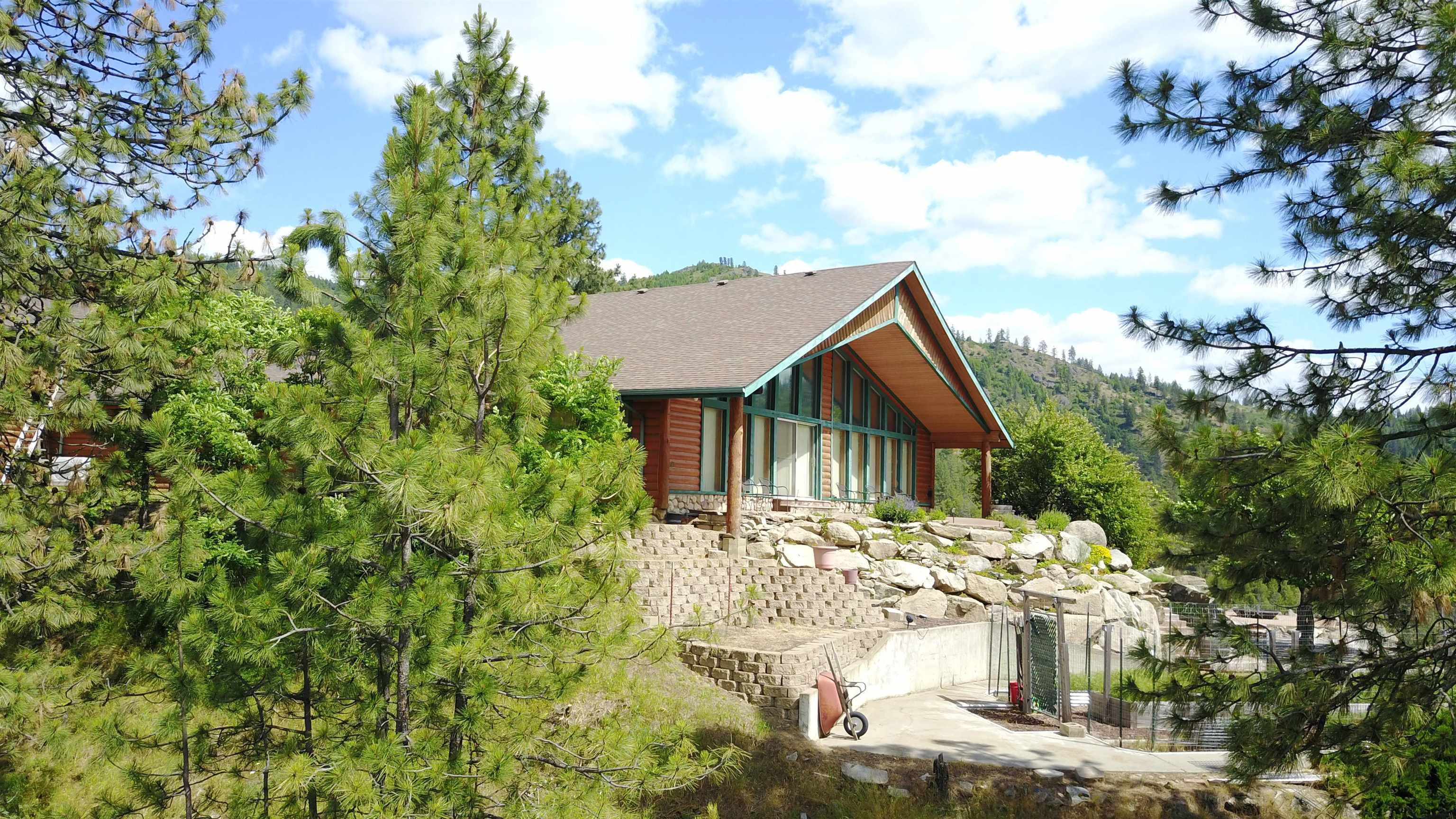 6821 Cummings Canyon Way — photo