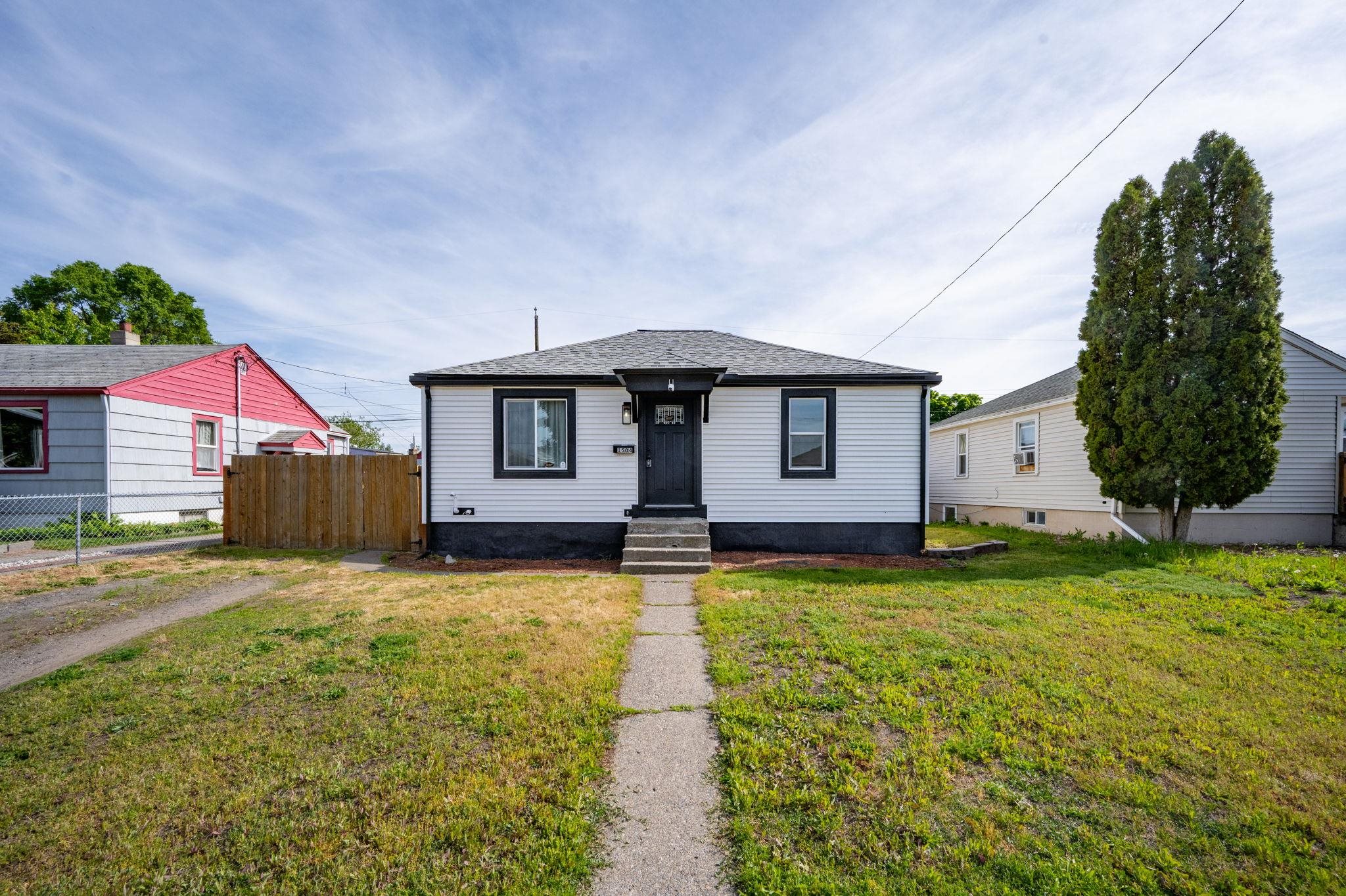 1504 E Rich Ave — photo
